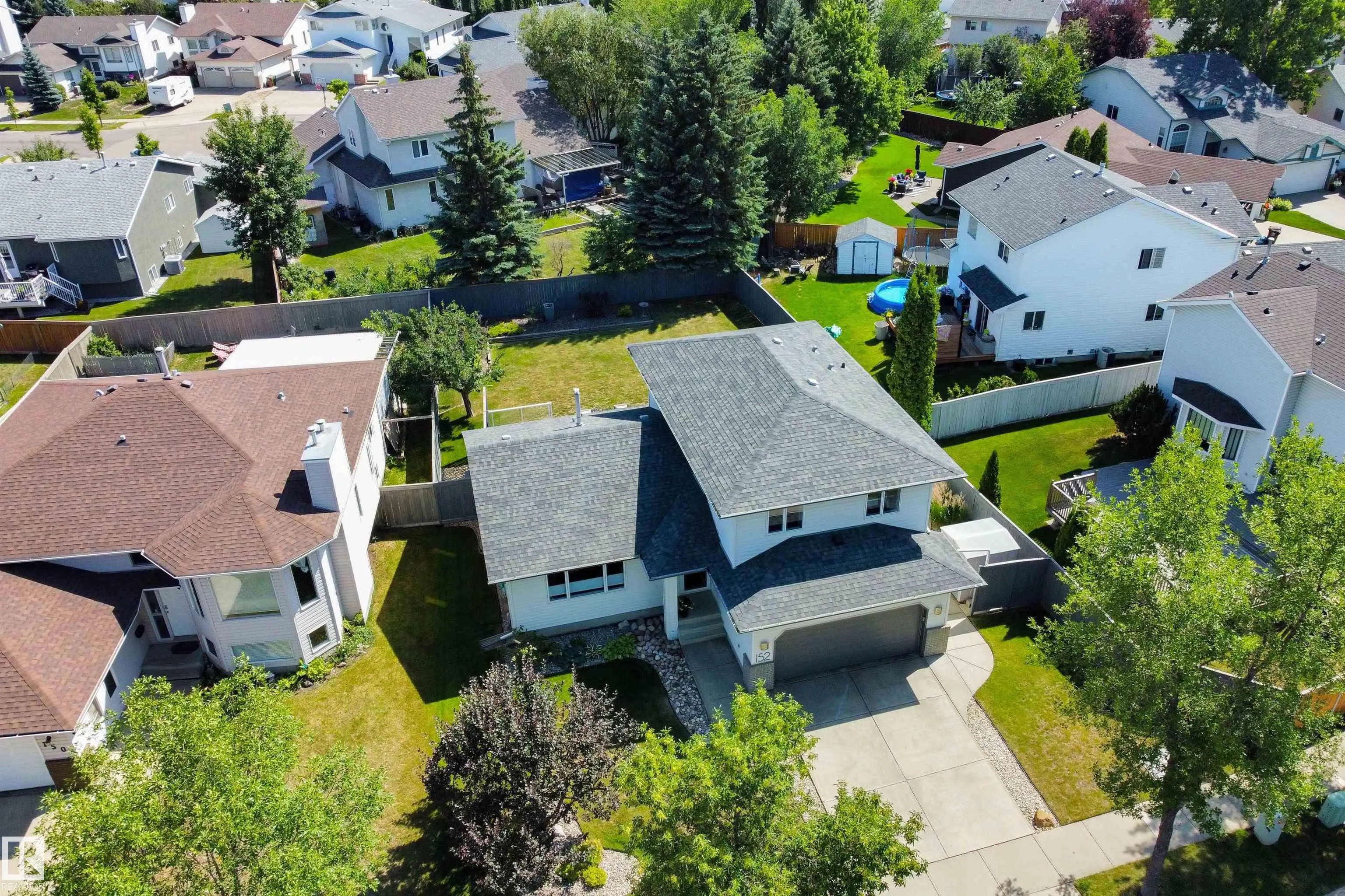 152 HERITAGE Drive
