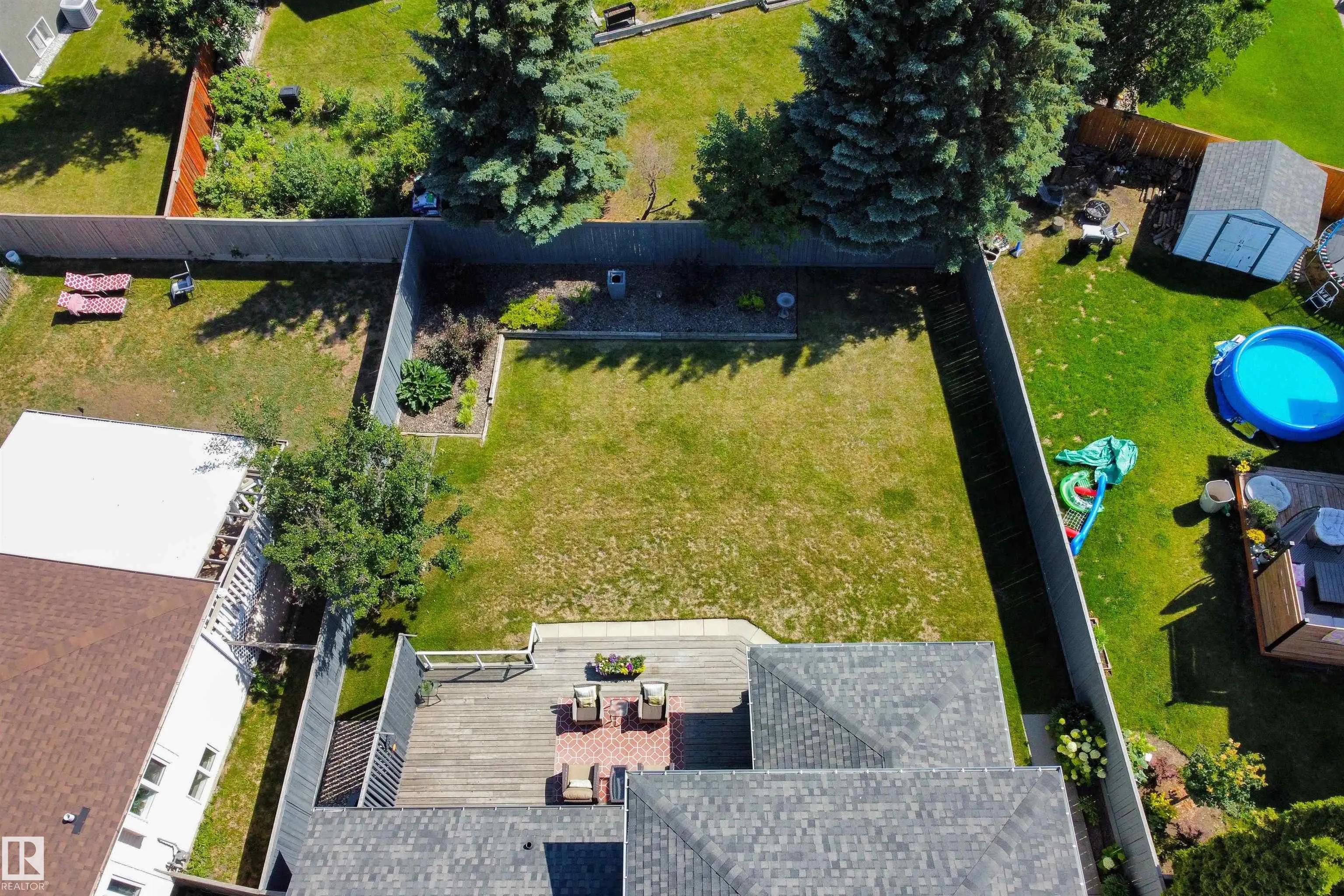 152 HERITAGE Drive