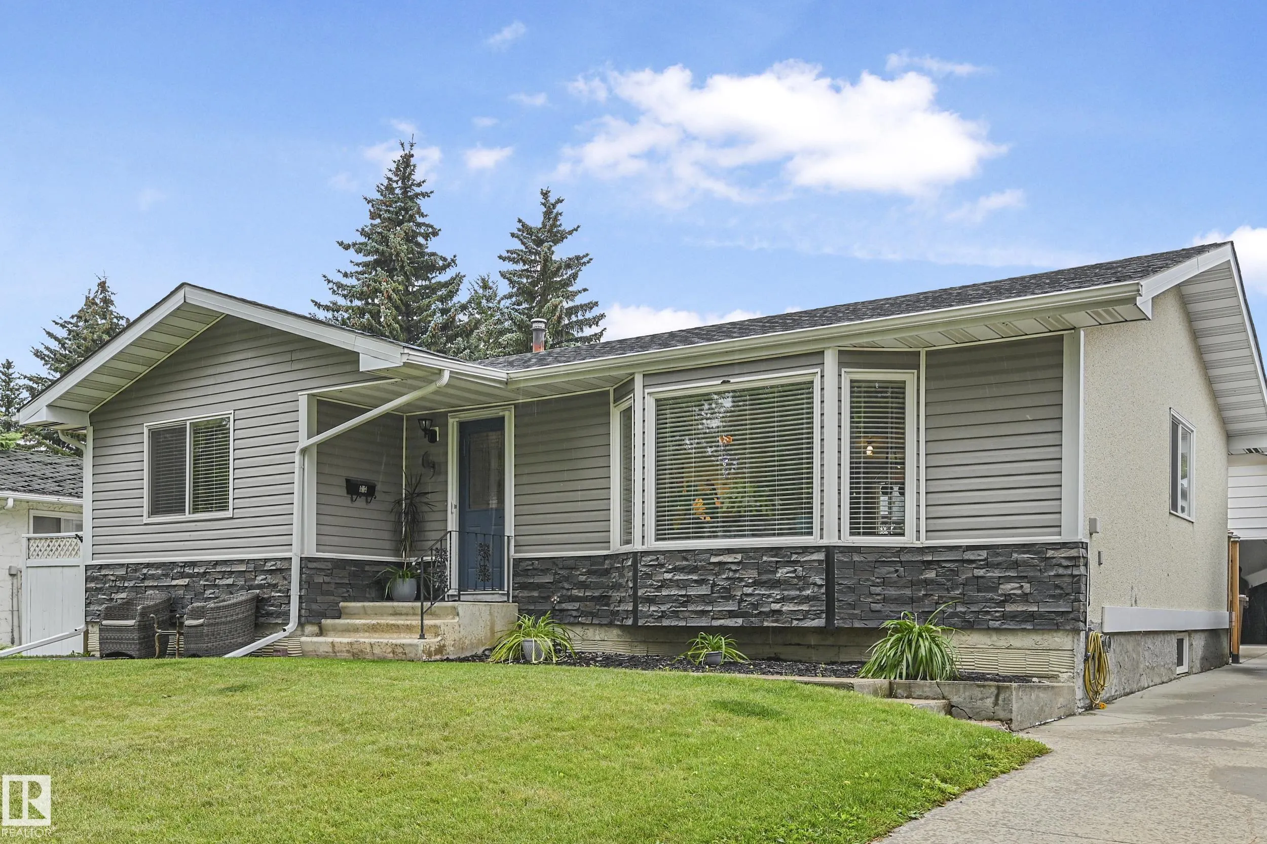 69 LAMBERT Crescent