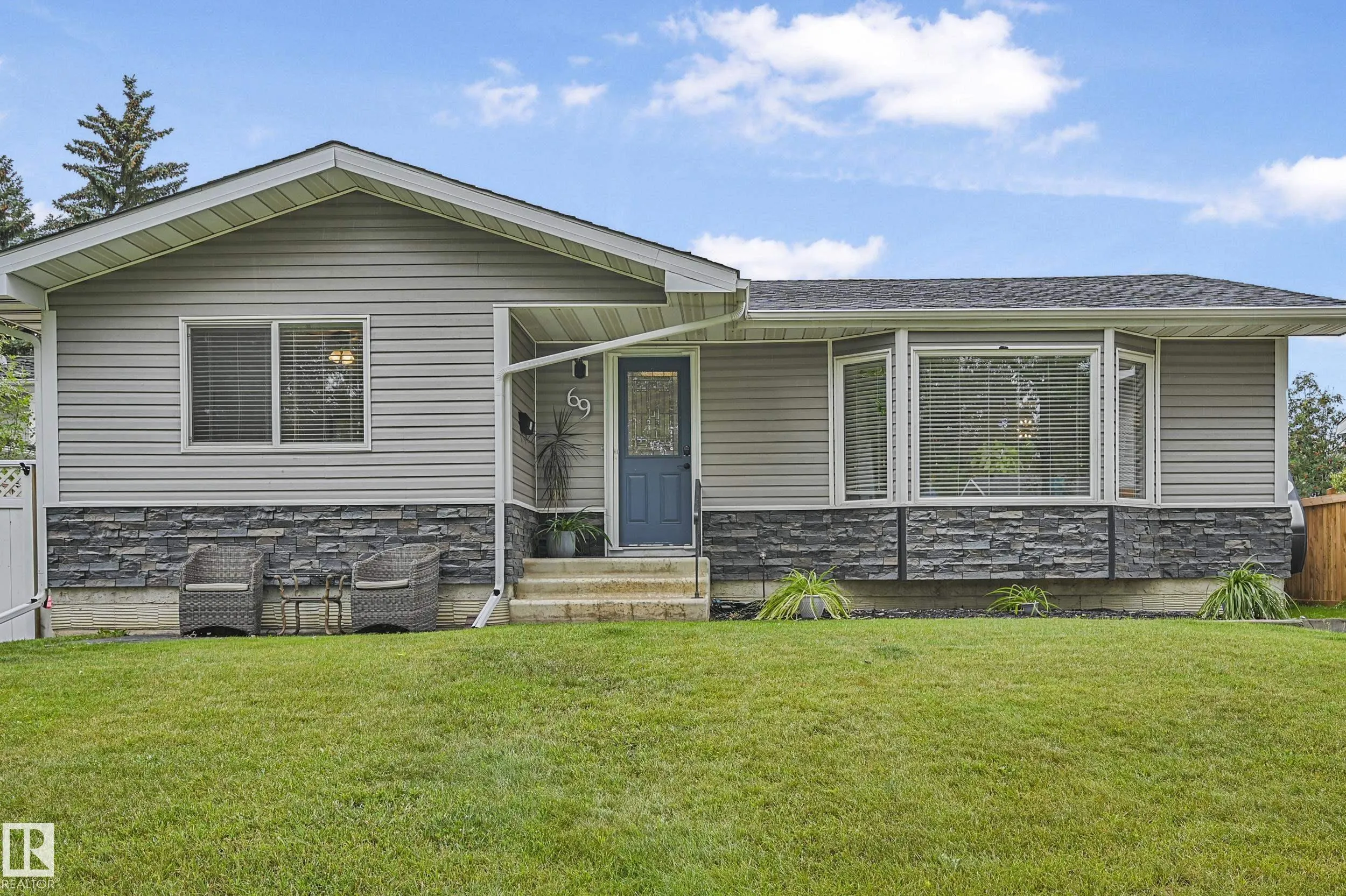69 LAMBERT Crescent
