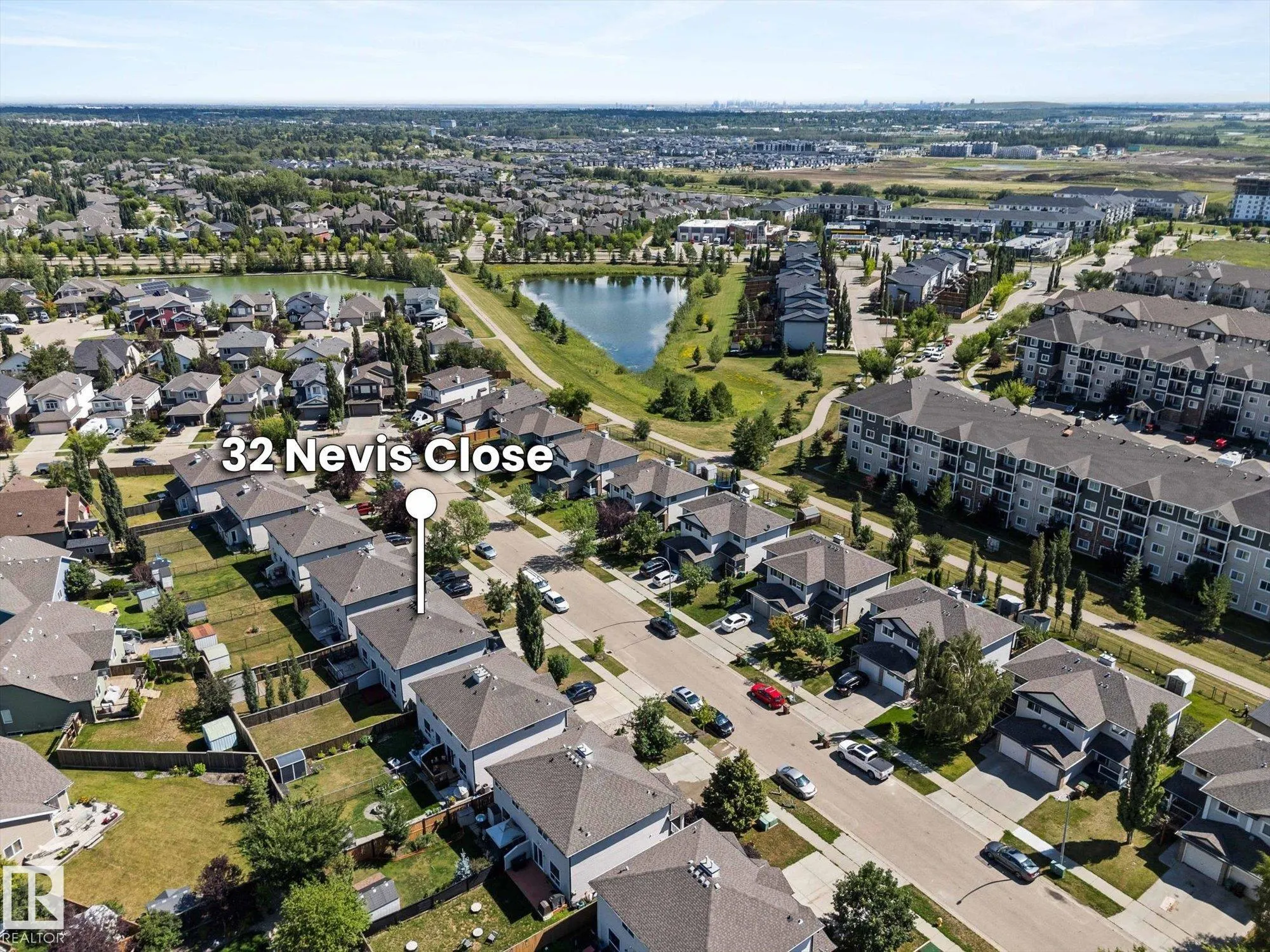 32 NEVIS Close