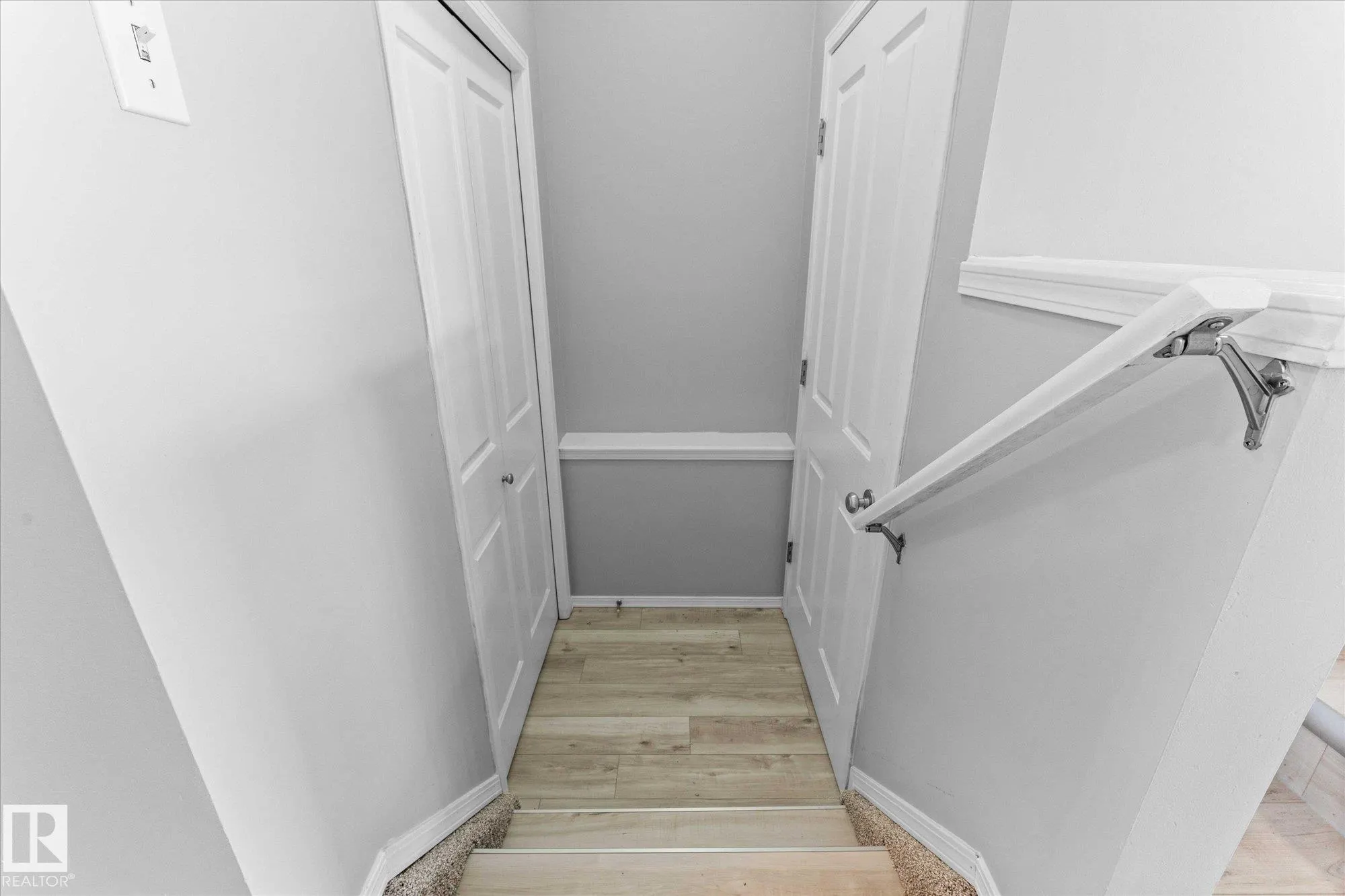 32 NEVIS Close