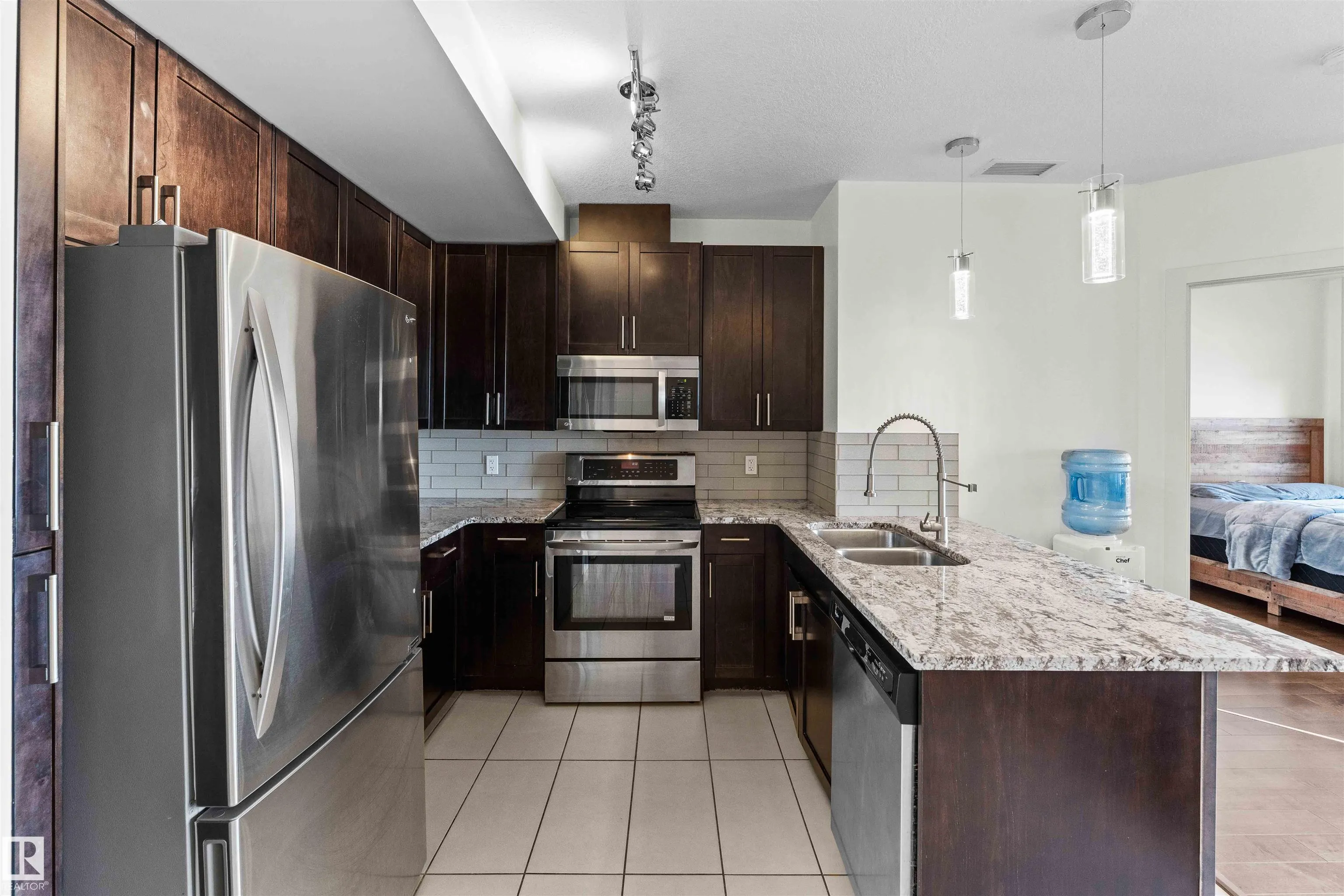 5151 WINDERMERE Boulevard