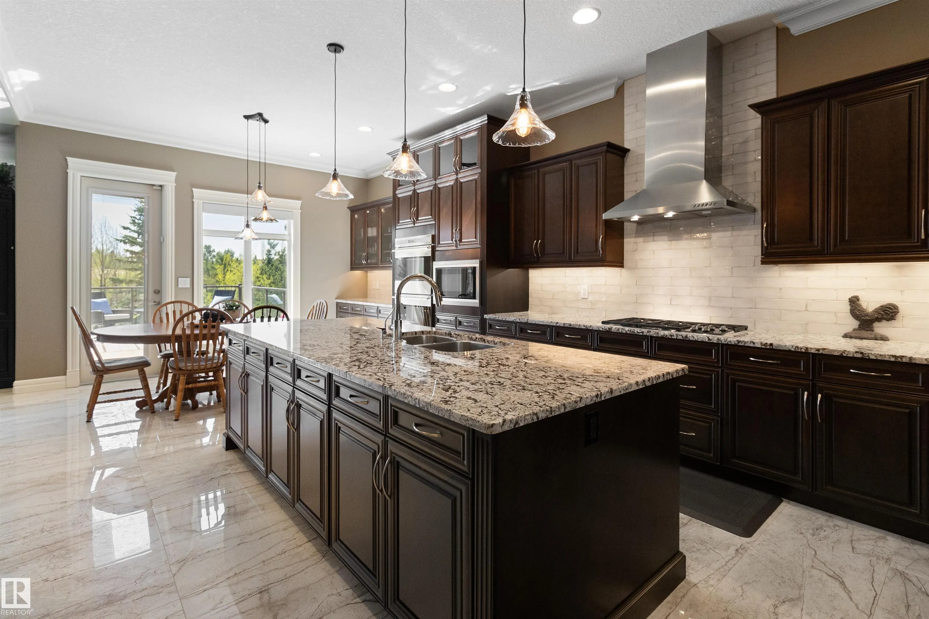 52327 RANGE ROAD 233