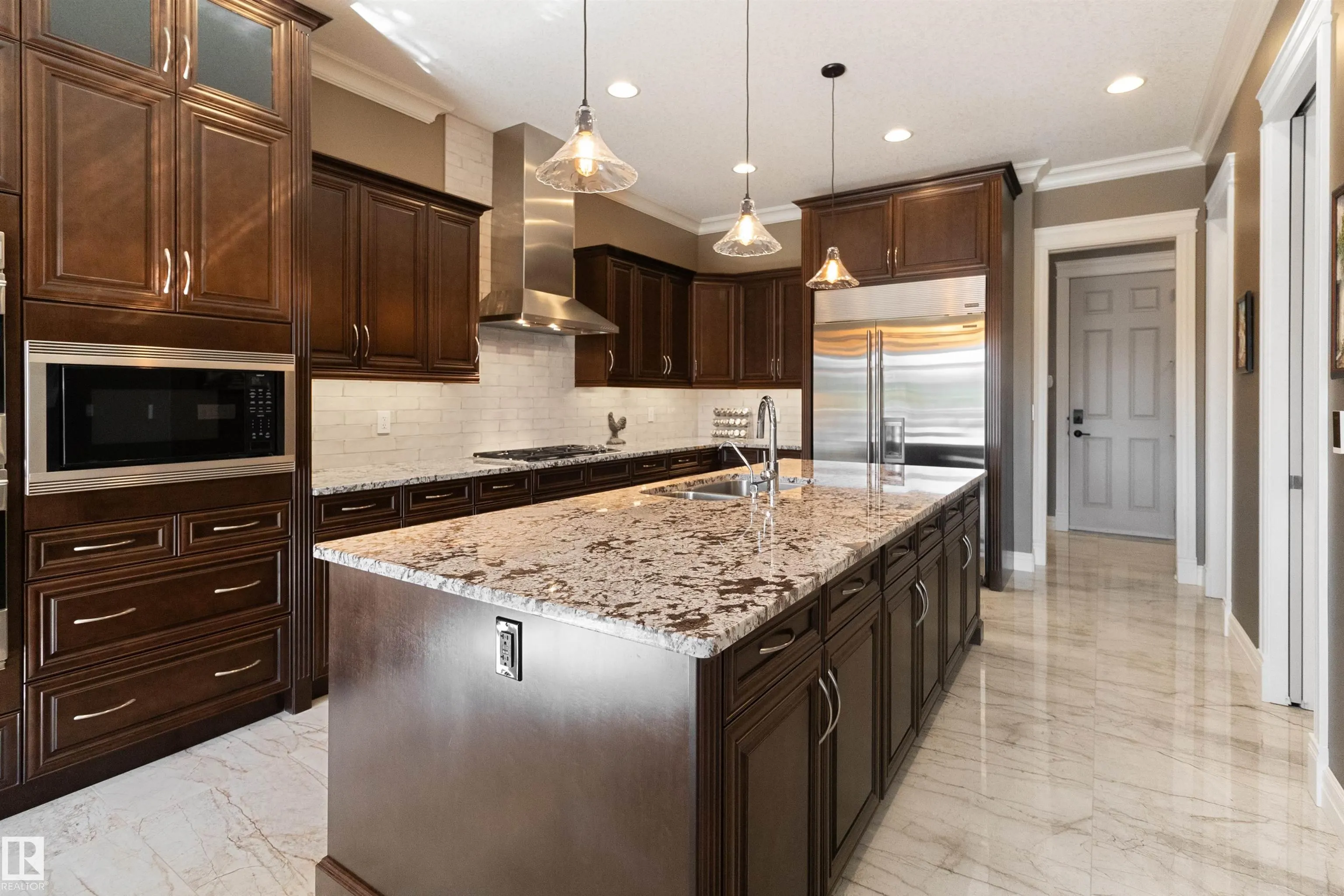 52327 RANGE ROAD 233