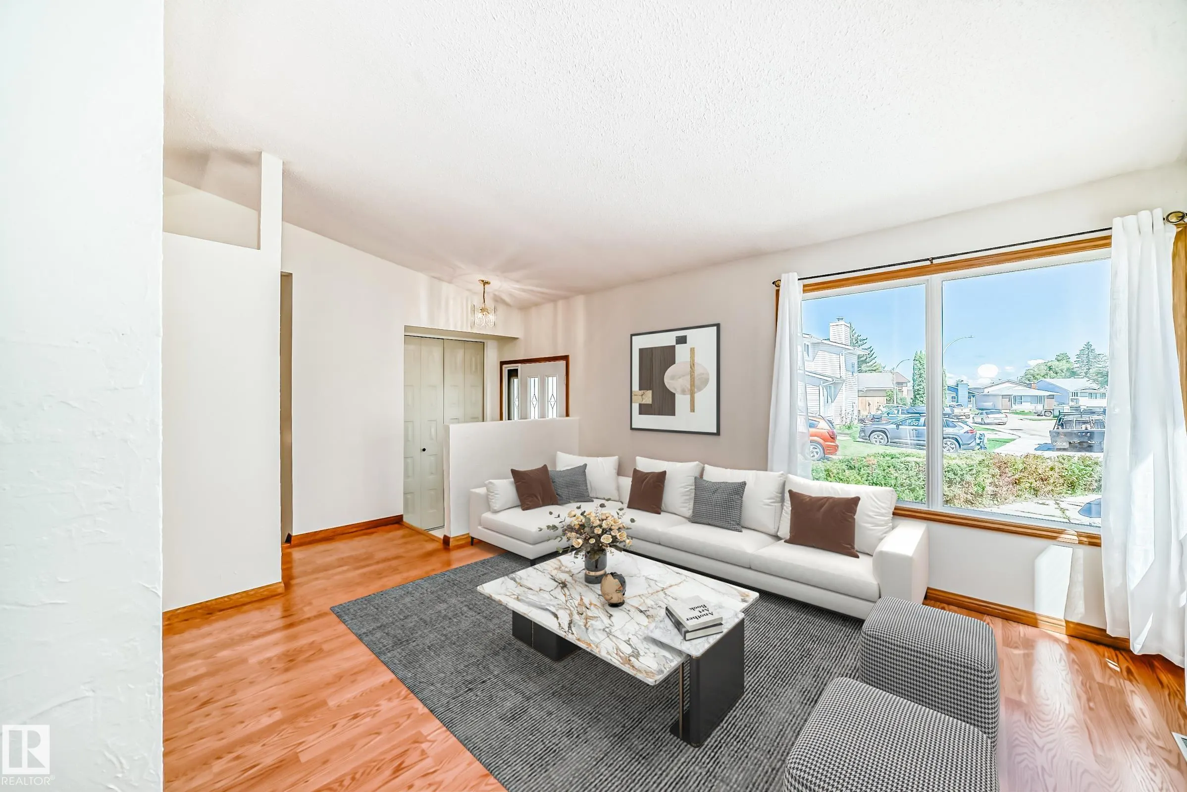 9 WELLINGTON Crescent