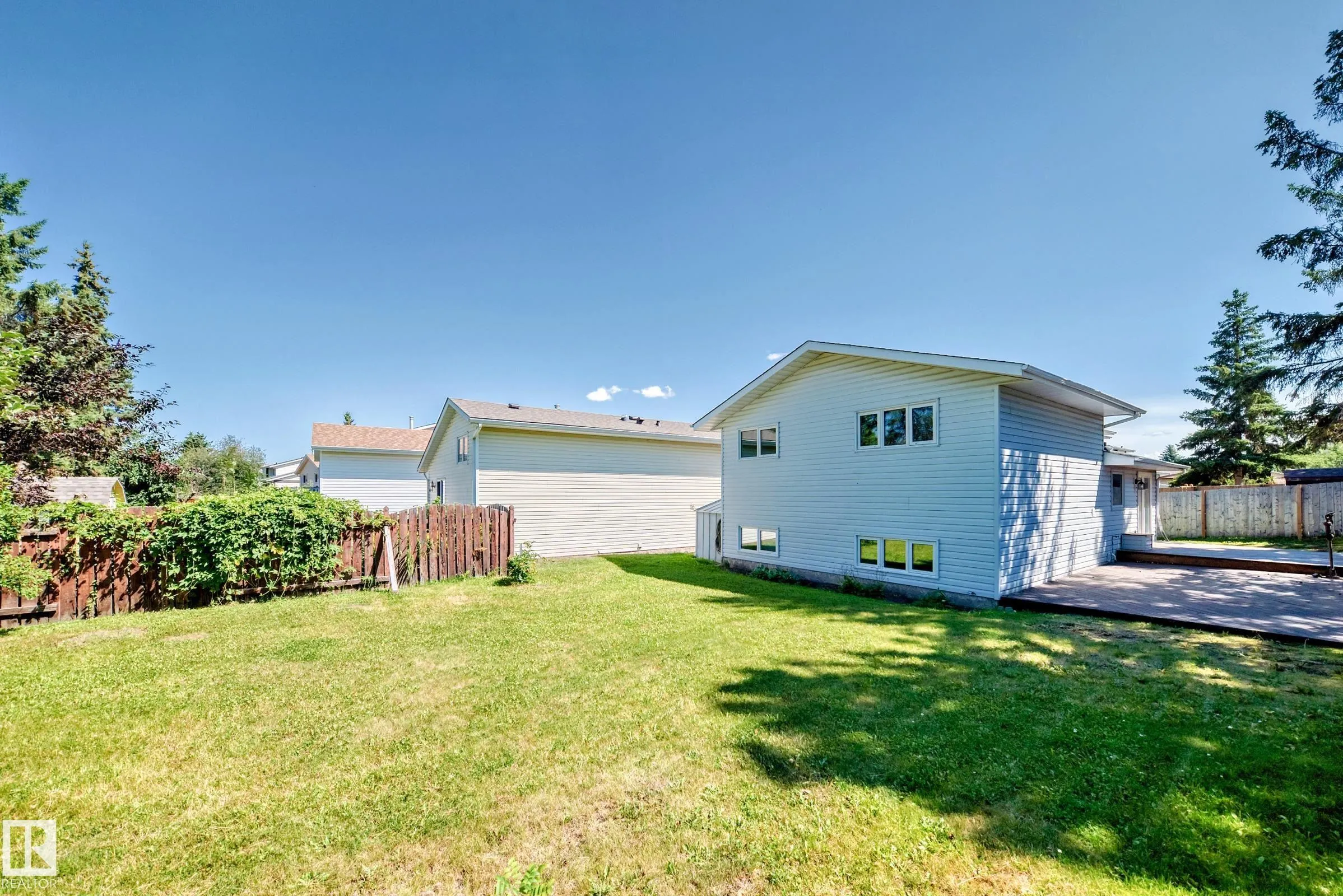 9 WELLINGTON Crescent