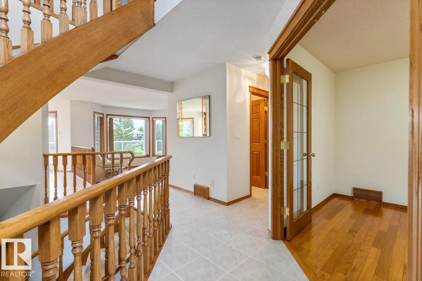 21 RIDGEBAY Place