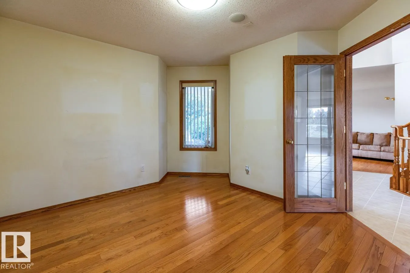 21 RIDGEBAY Place