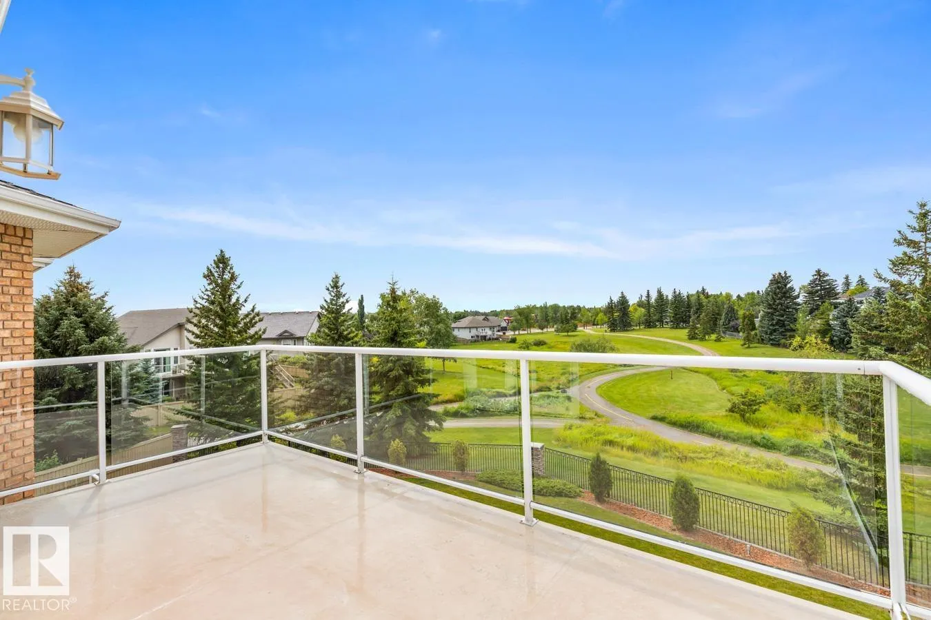 21 RIDGEBAY Place
