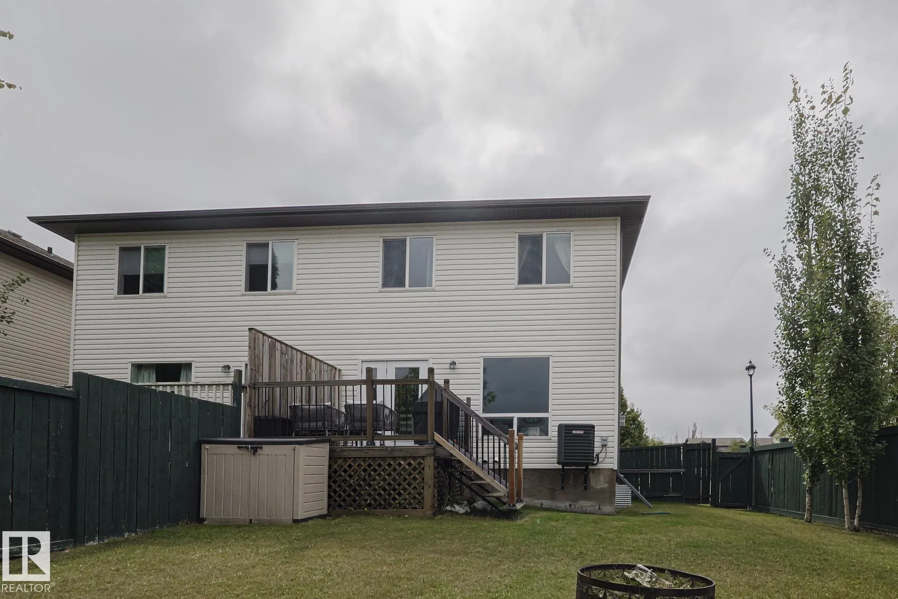 2 VANESSA Avenue