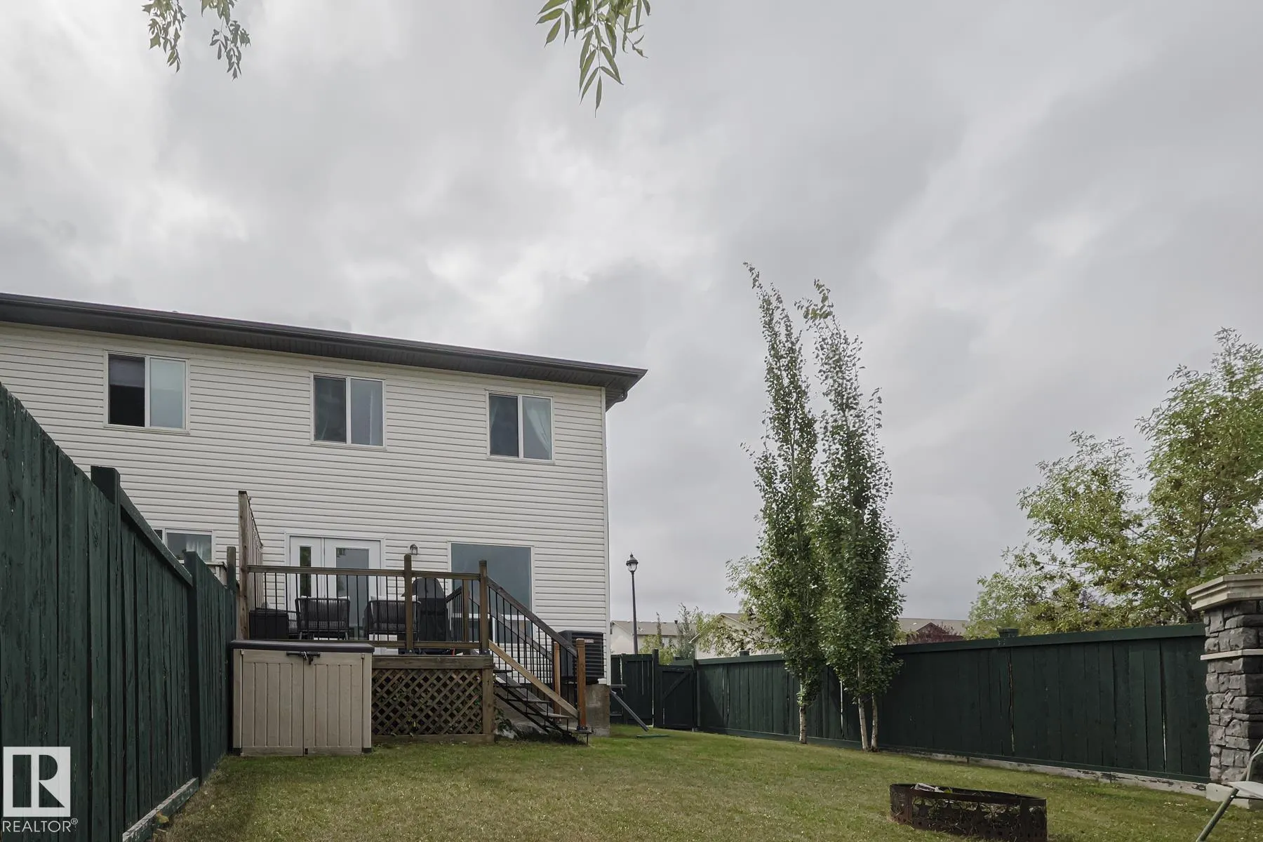 2 VANESSA Avenue