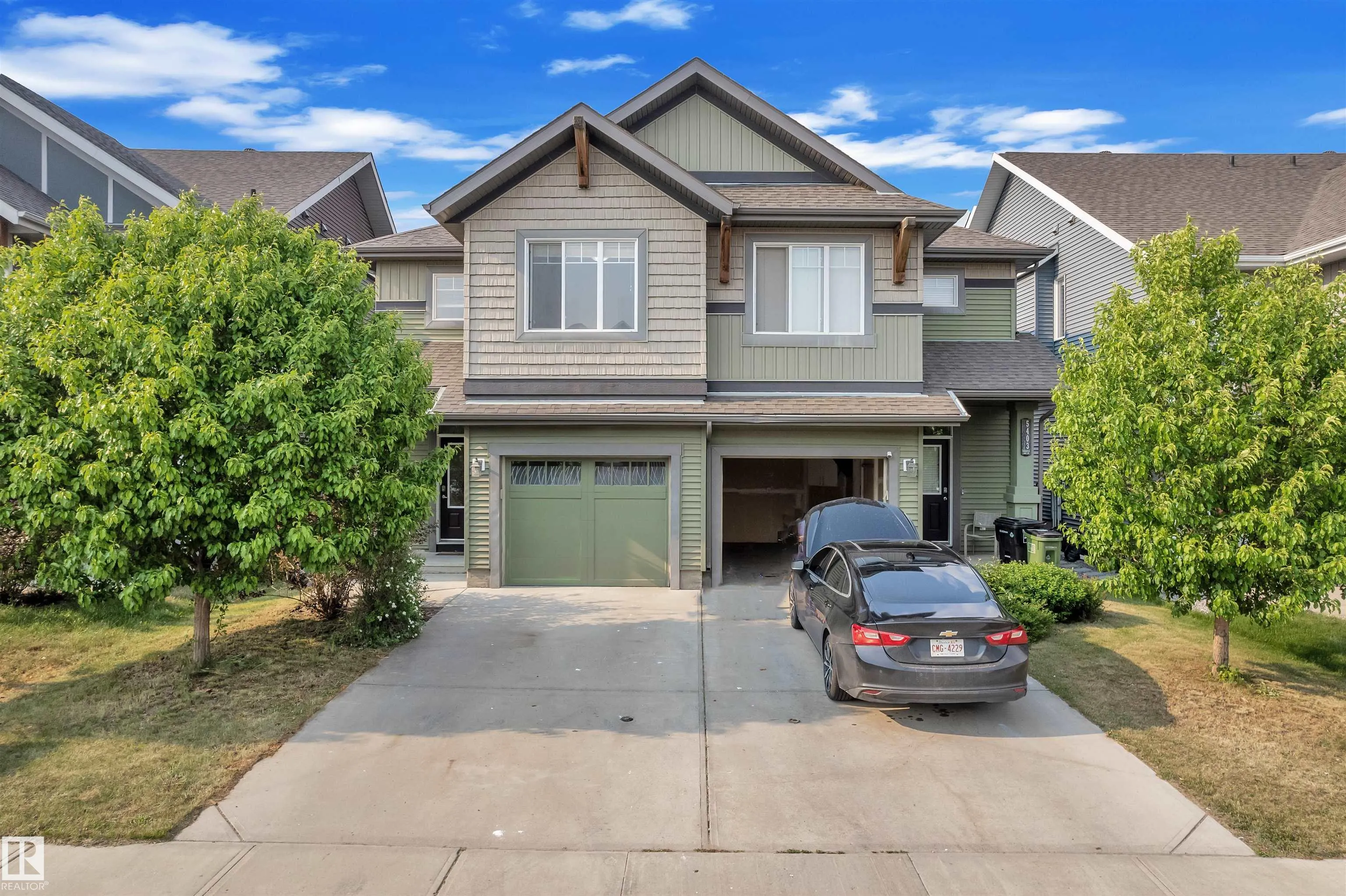 5405 CRABAPPLE Loop