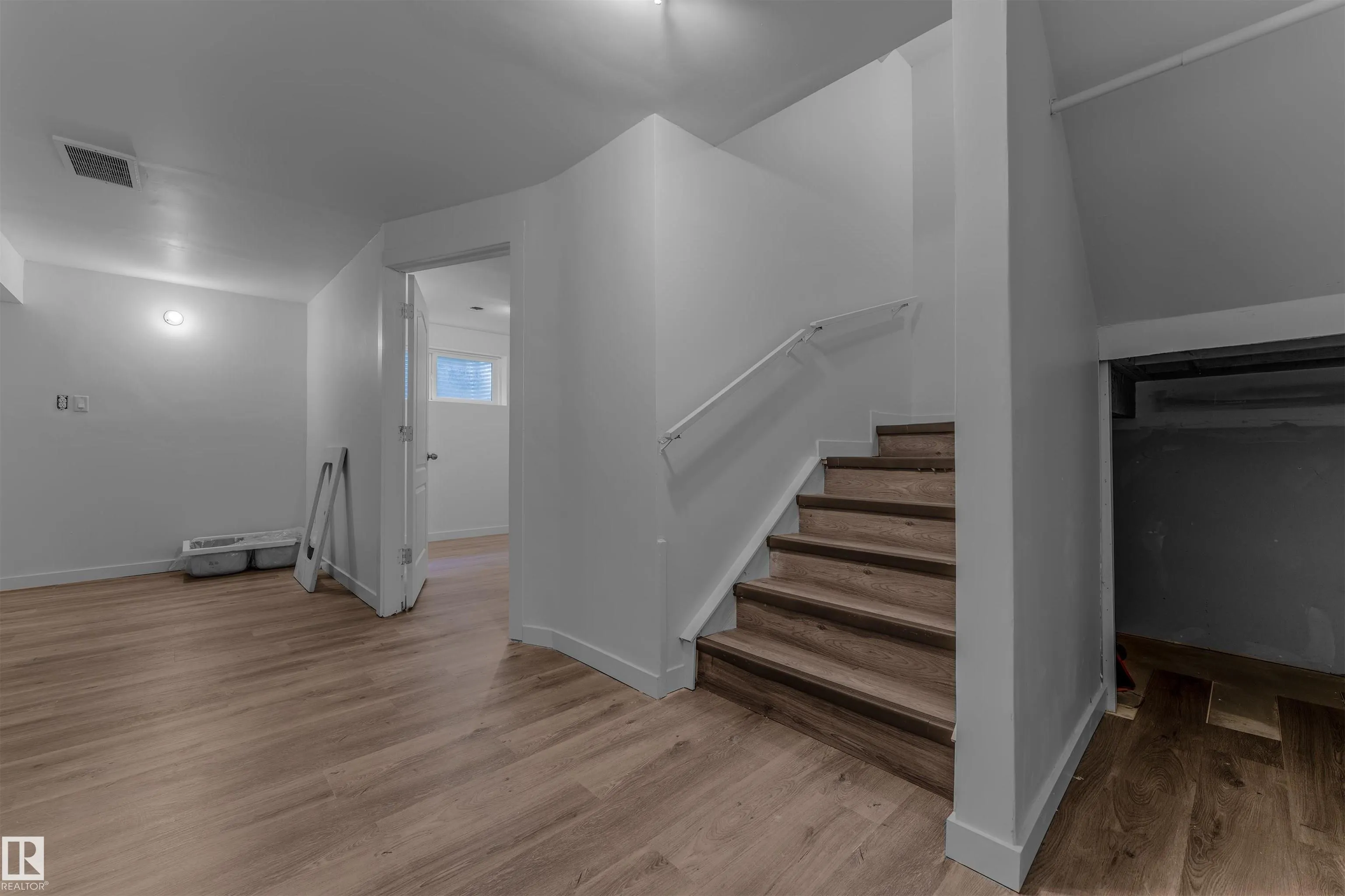 5405 CRABAPPLE Loop