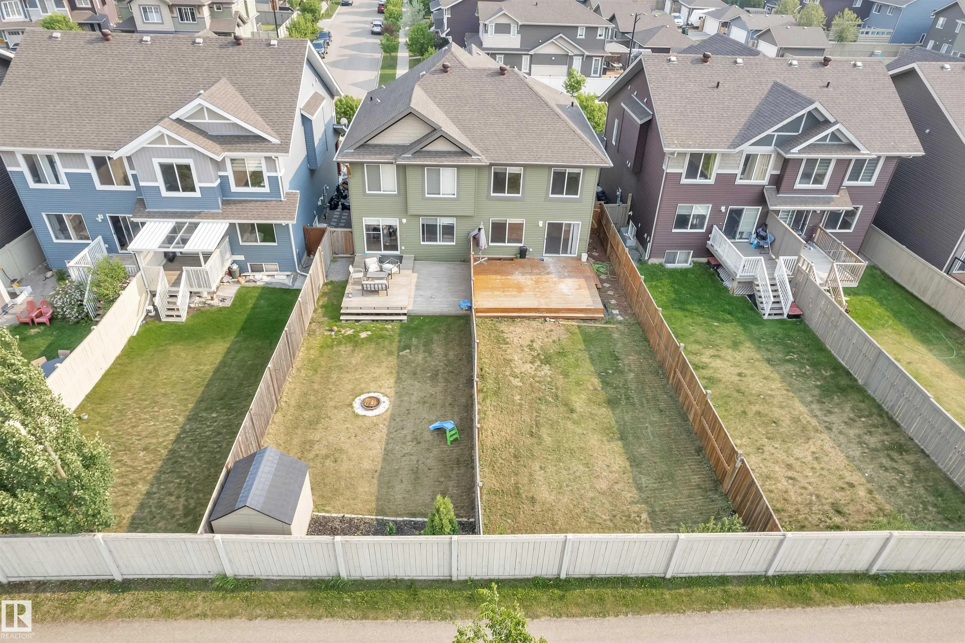 5405 CRABAPPLE Loop