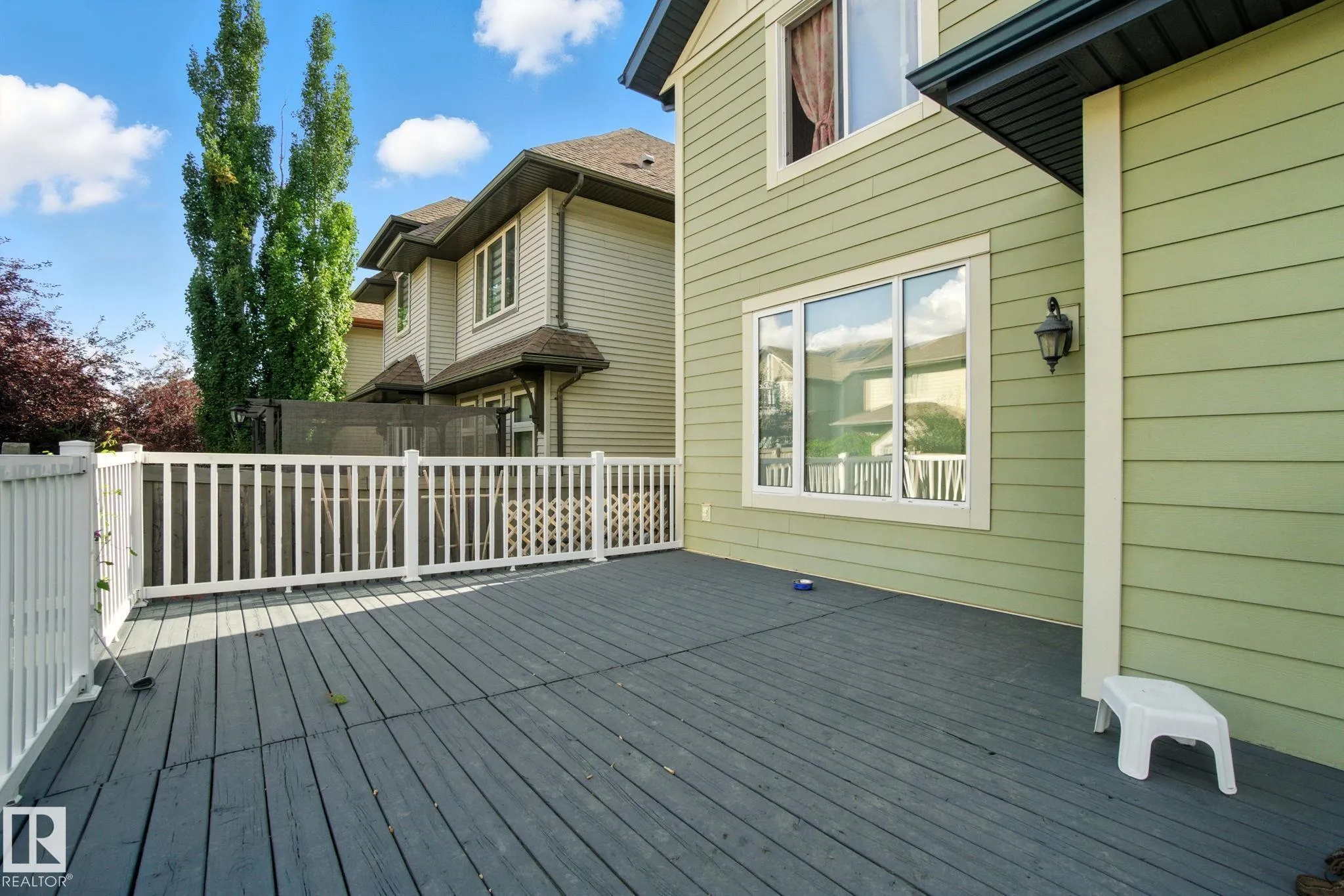 478 AINSLIE Crescent