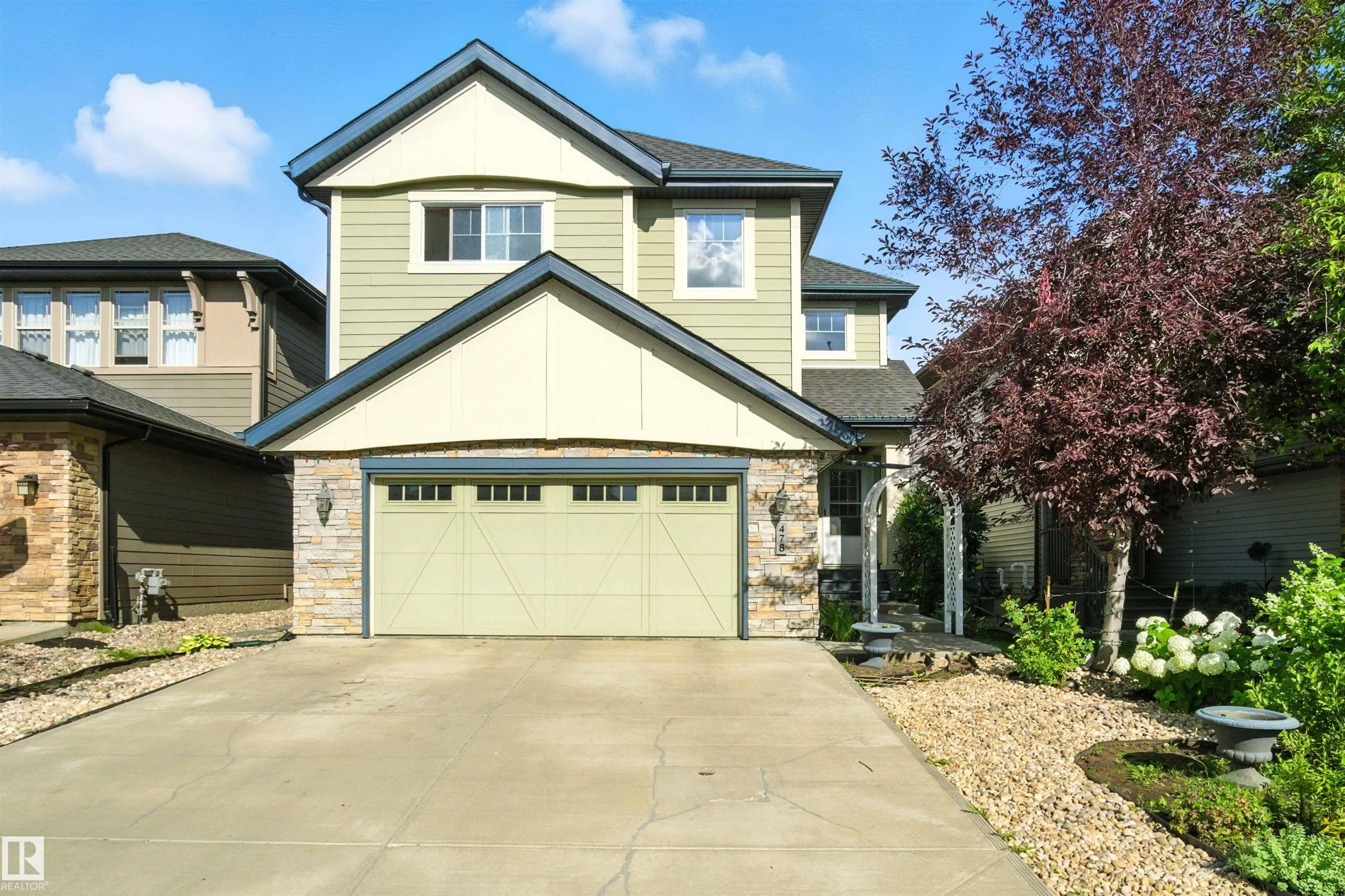 478 AINSLIE Crescent