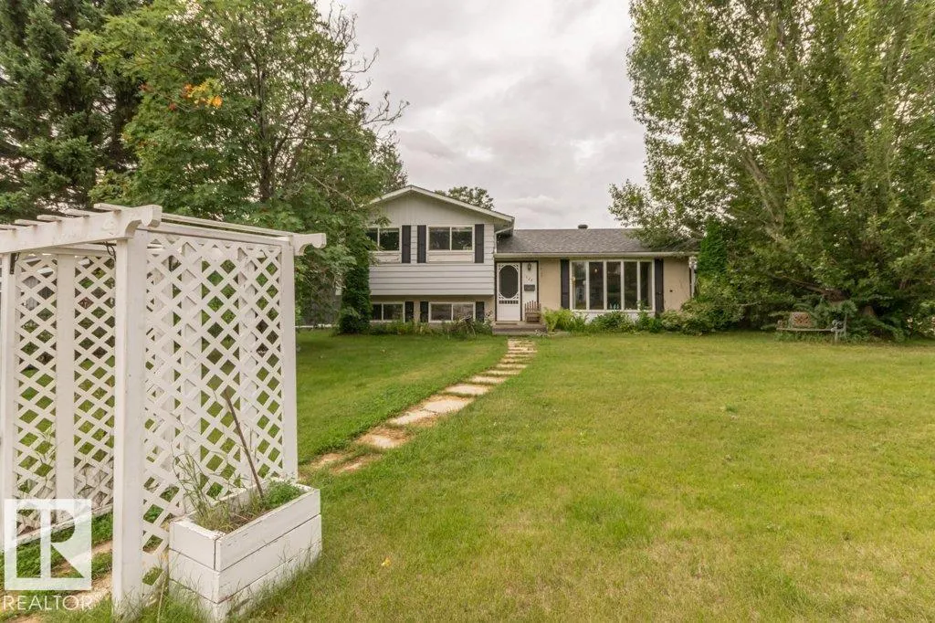 122 GREENGROVE Avenue