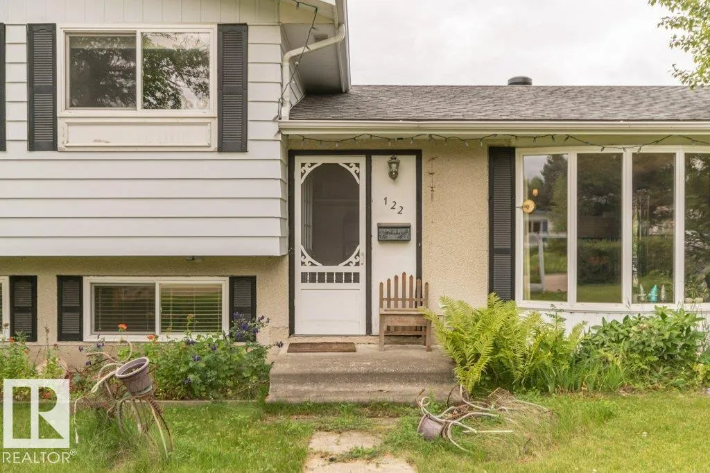 122 GREENGROVE Avenue