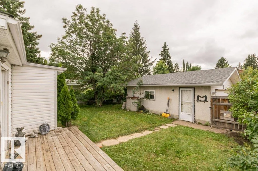 122 GREENGROVE Avenue