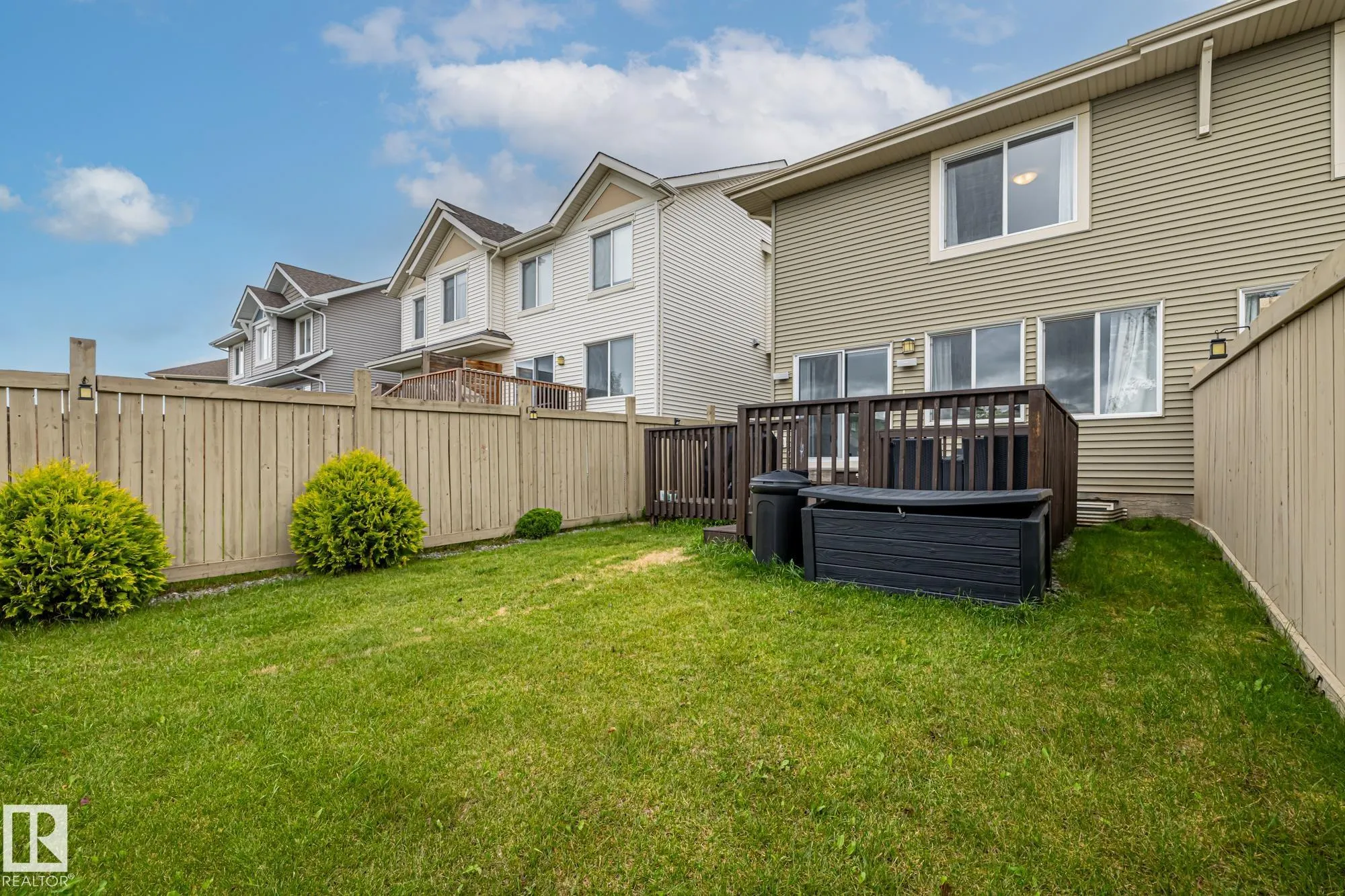 2710 COUGHLAN GREEN Green