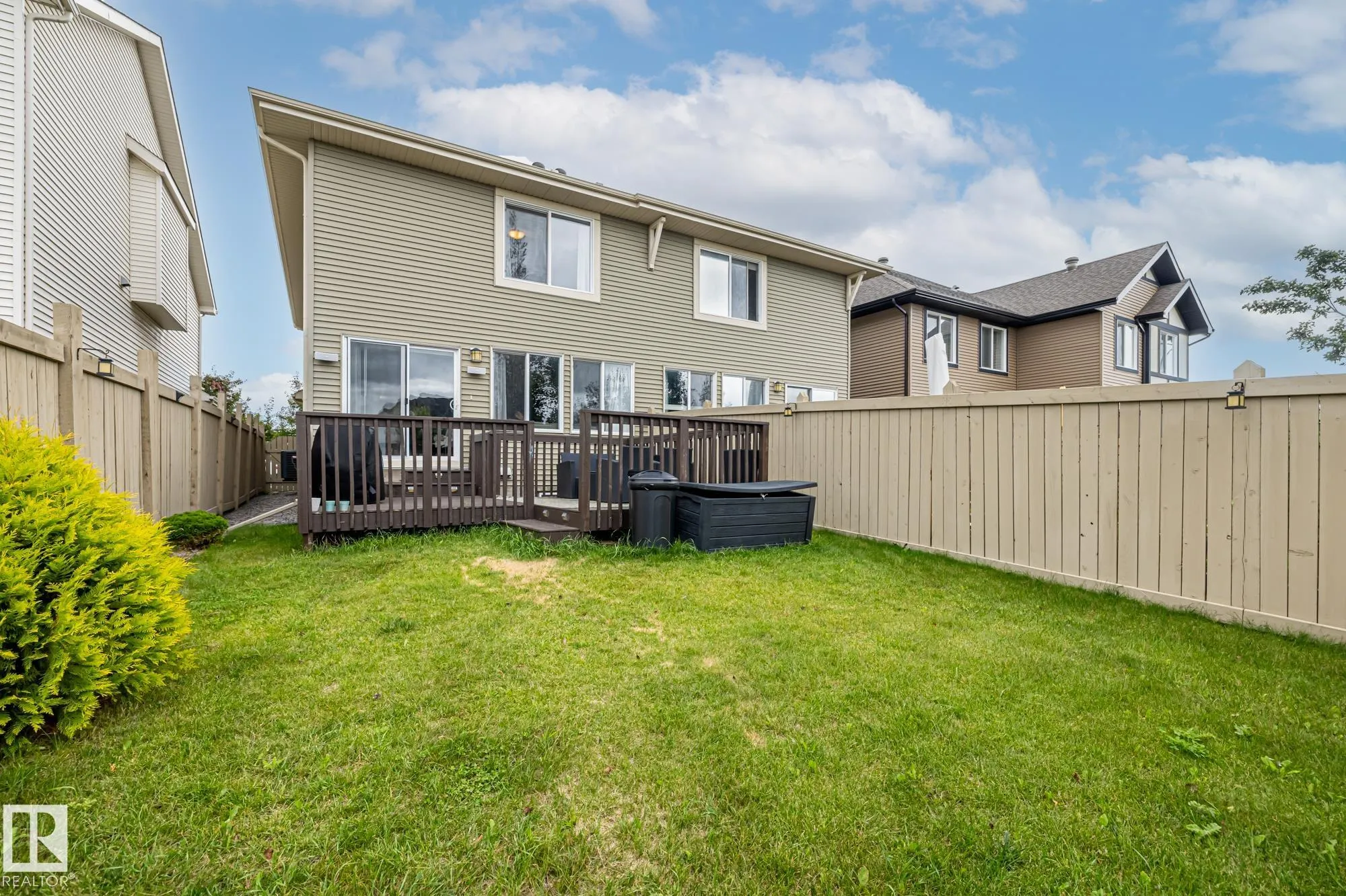 2710 COUGHLAN GREEN Green