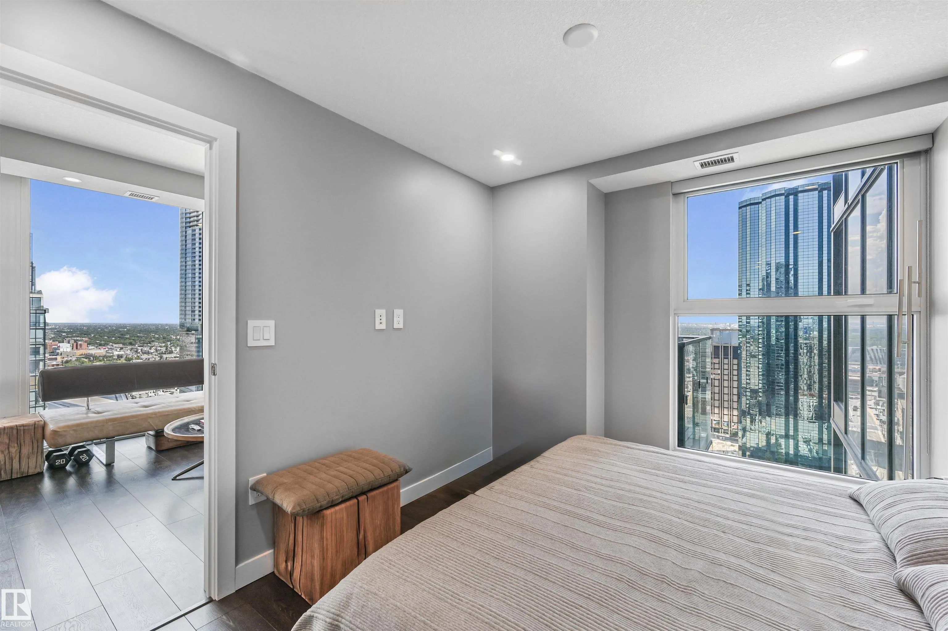 10180 103 Street