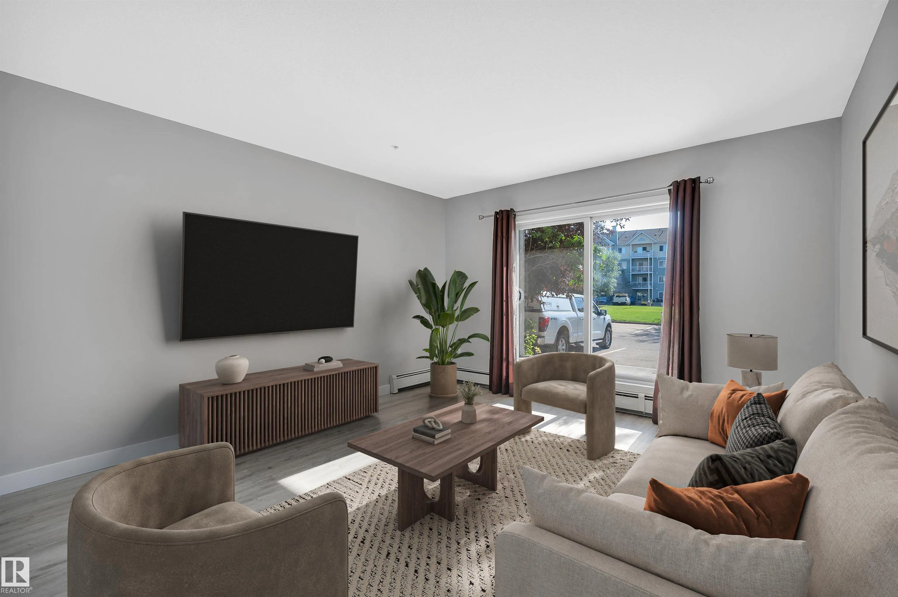 50 WOODSMERE Close