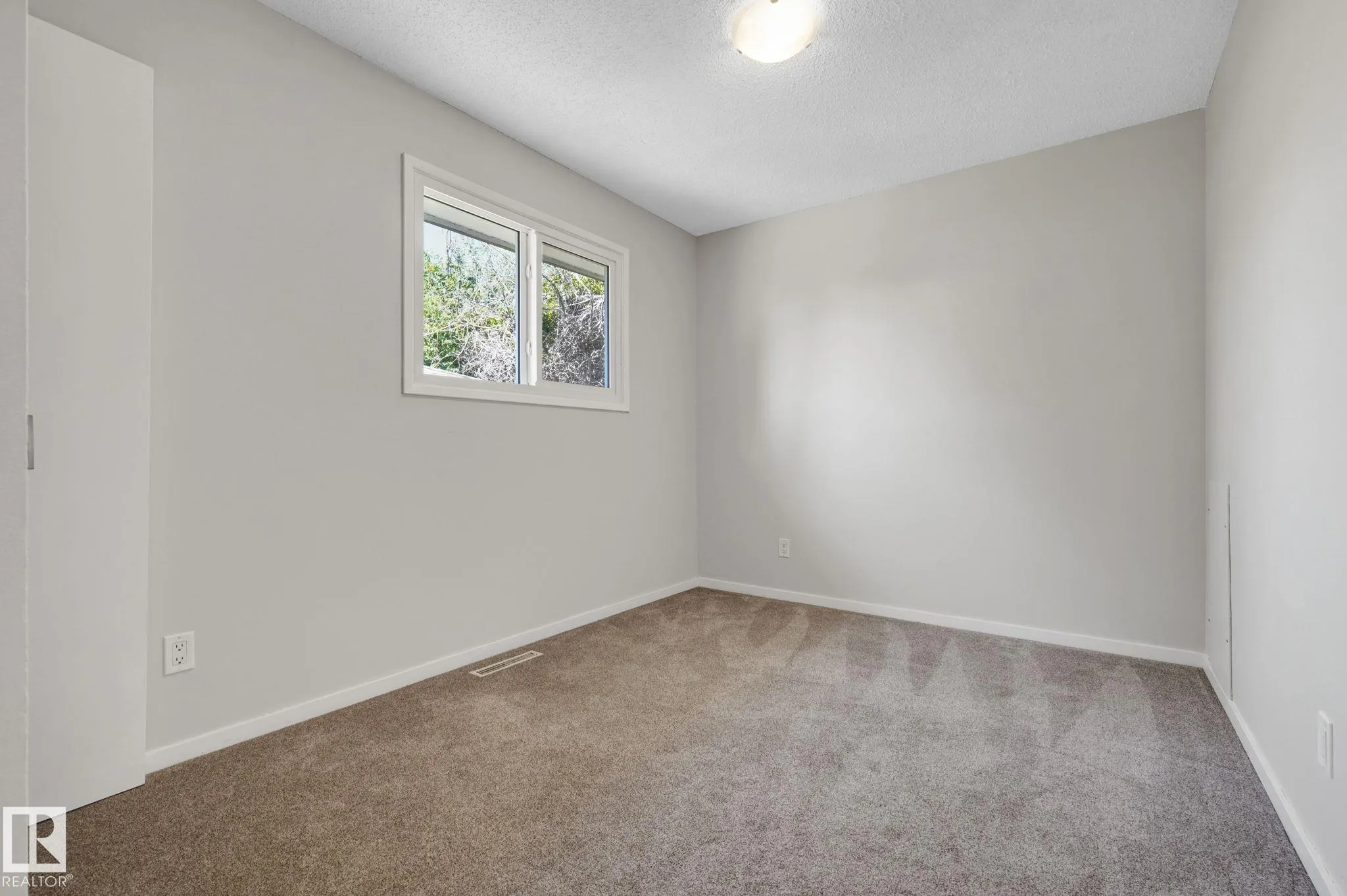14408 65 Street