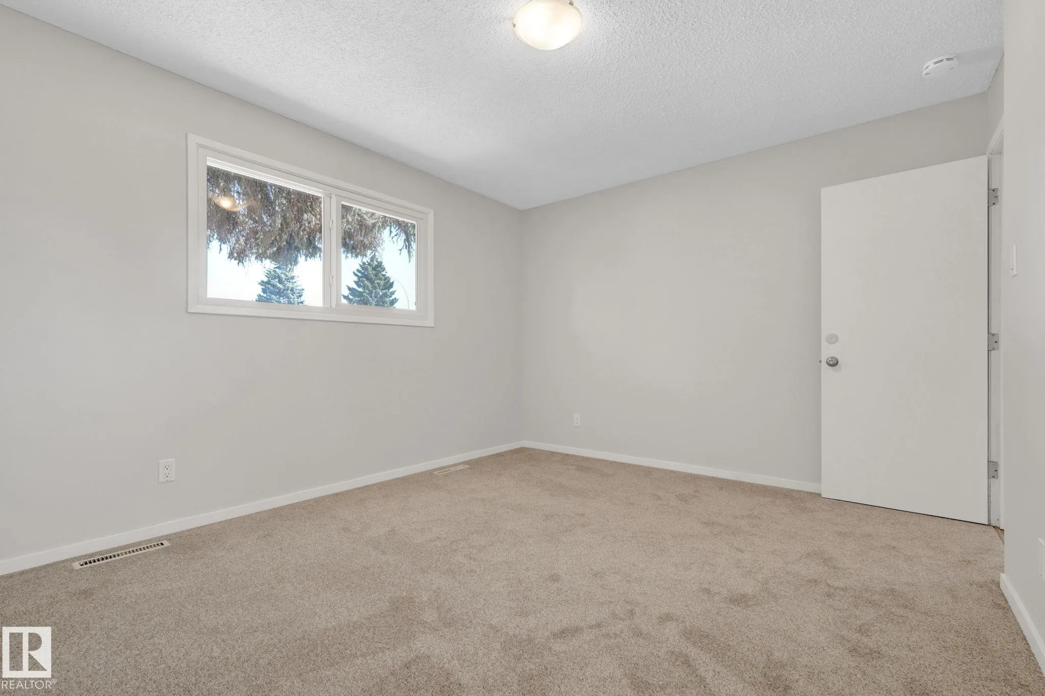 14408 65 Street