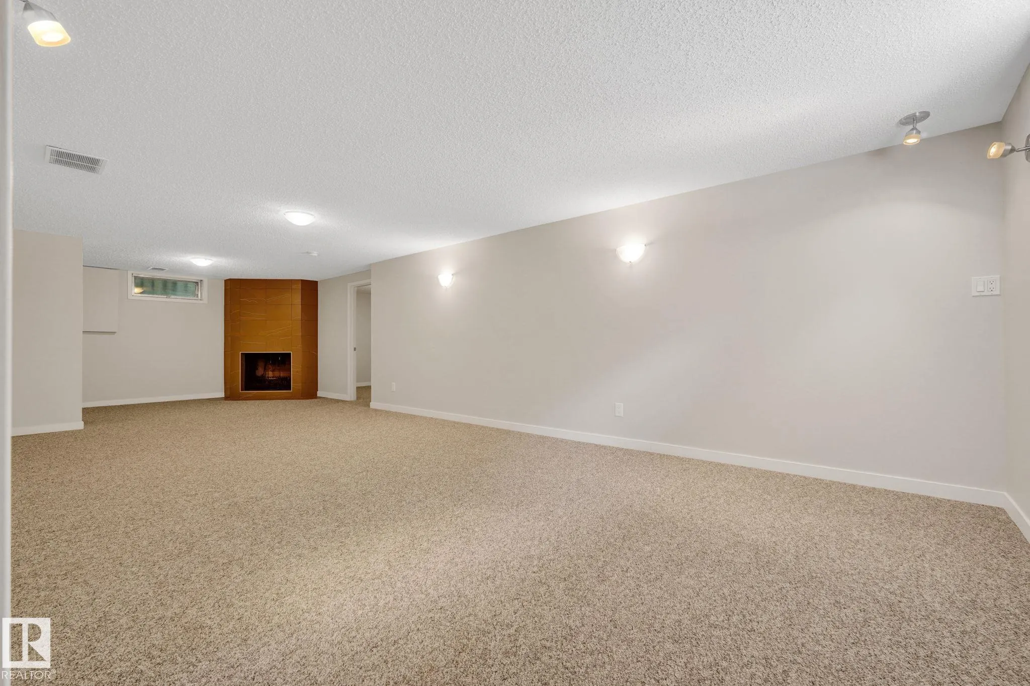 14408 65 Street