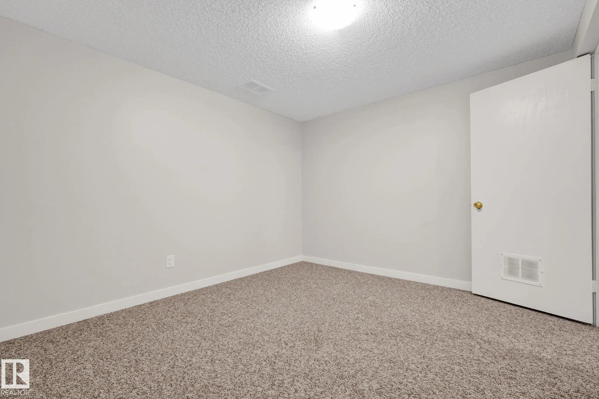 14408 65 Street