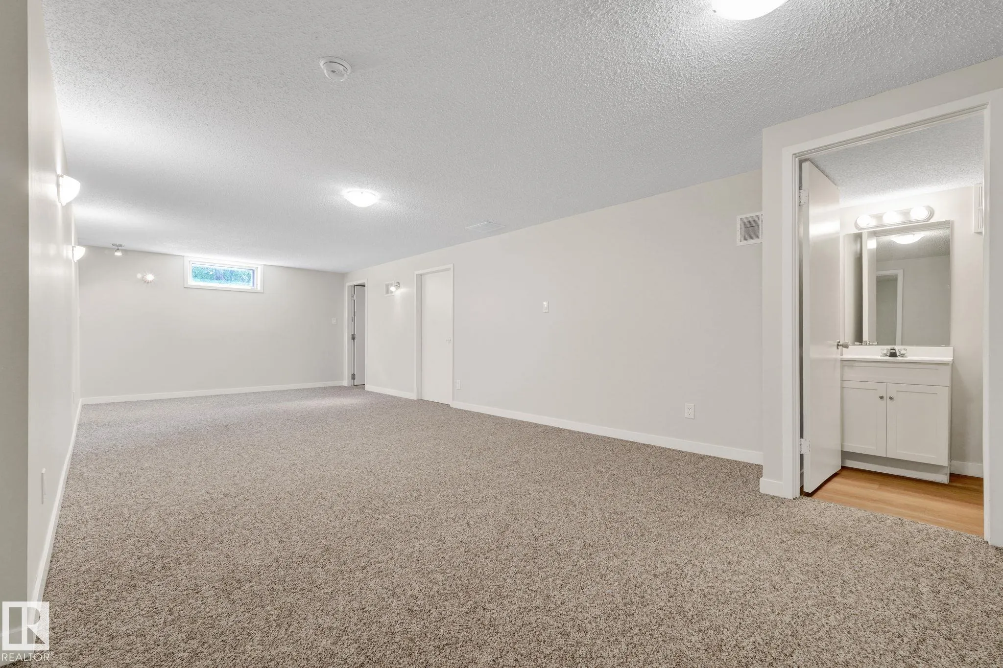 14408 65 Street