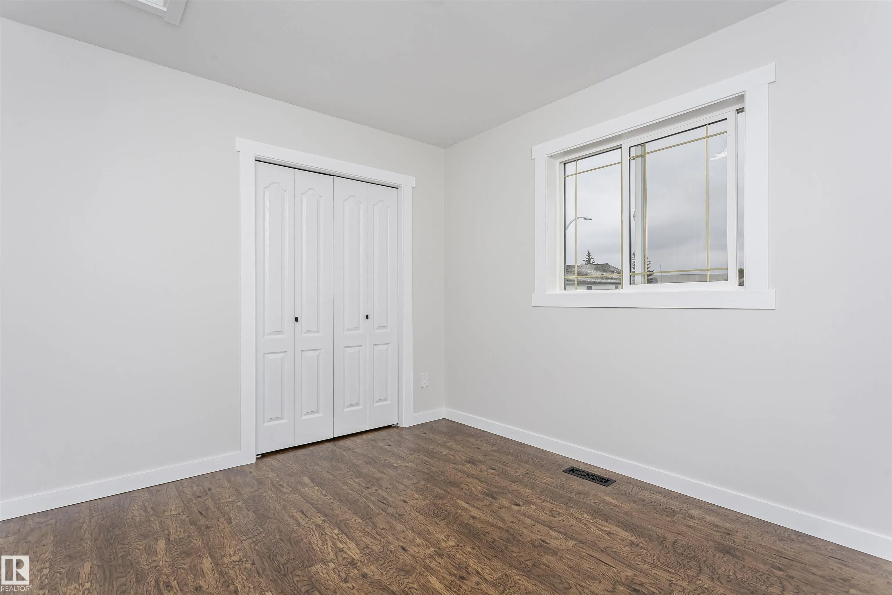 916 NORMANDY Drive