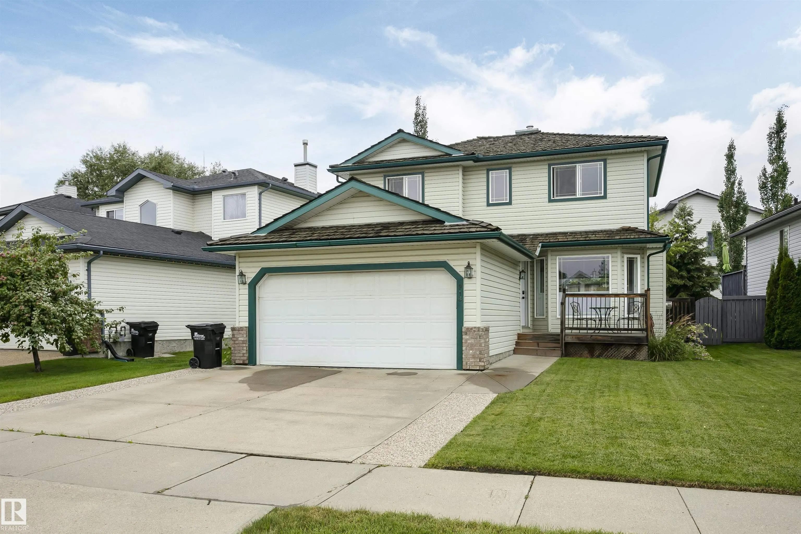 916 NORMANDY Drive