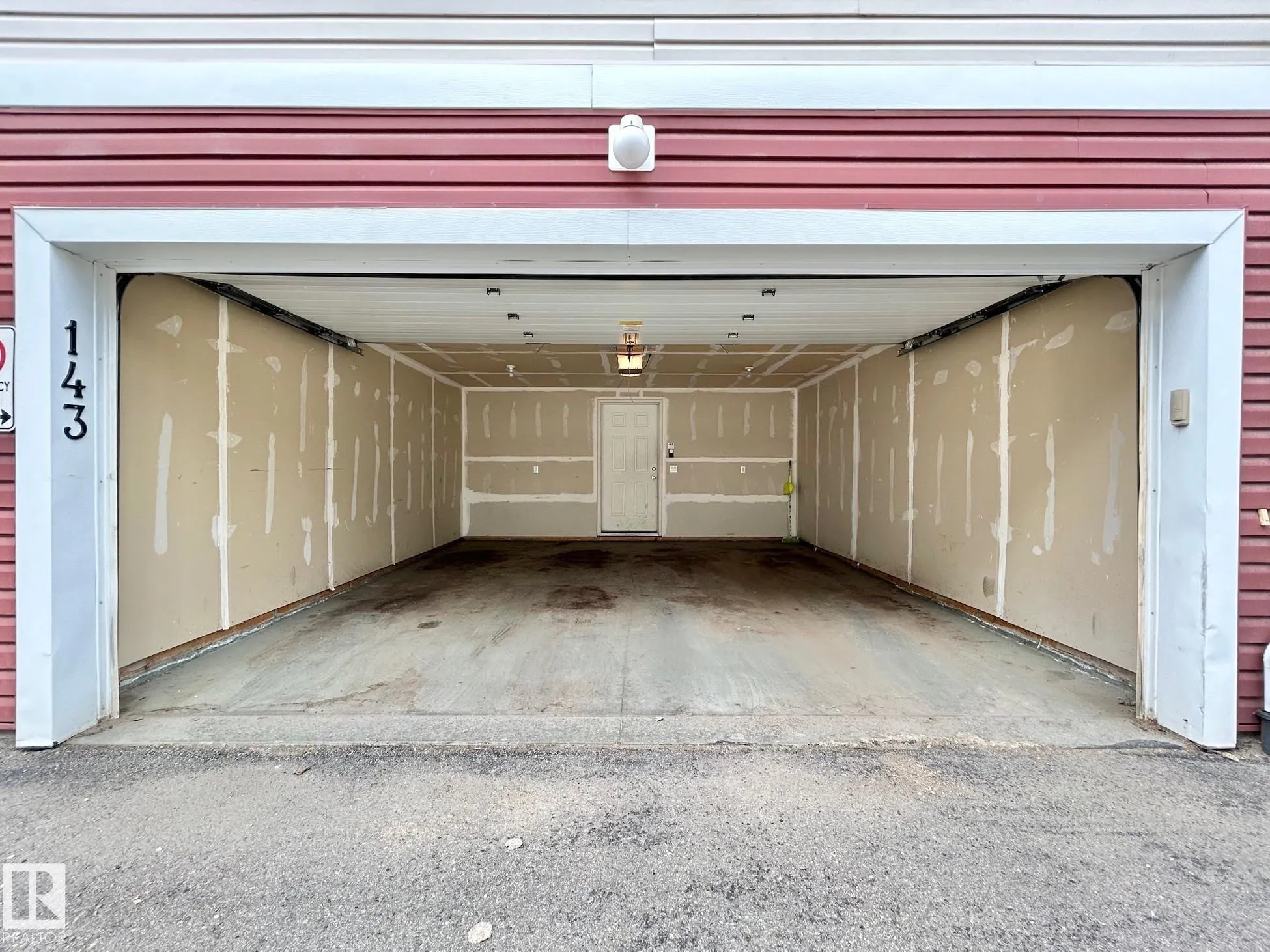 1804 70 Street