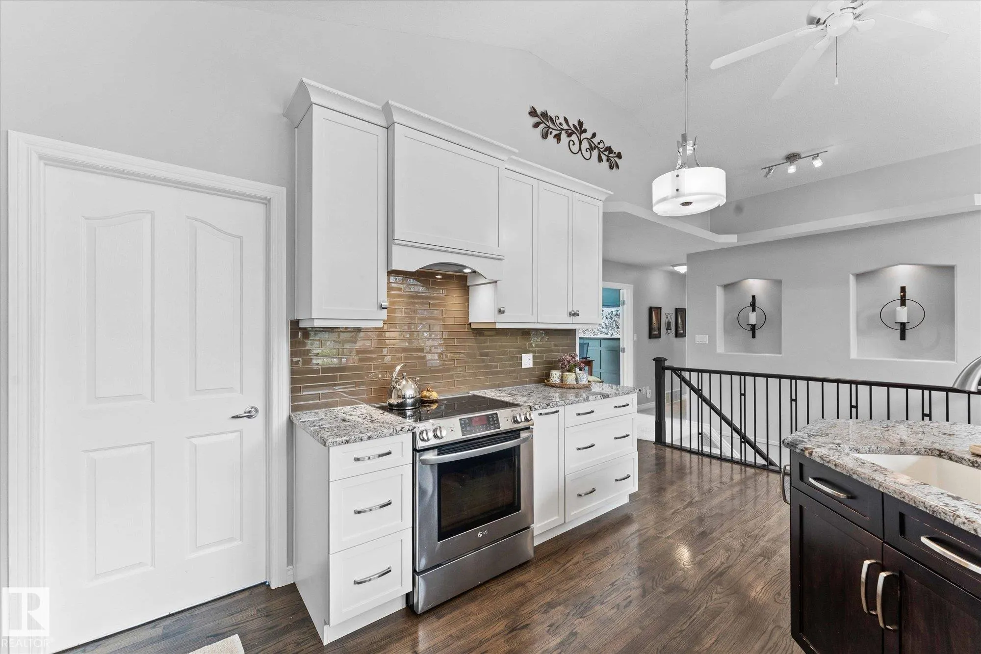 53310 RGE ROAD 15