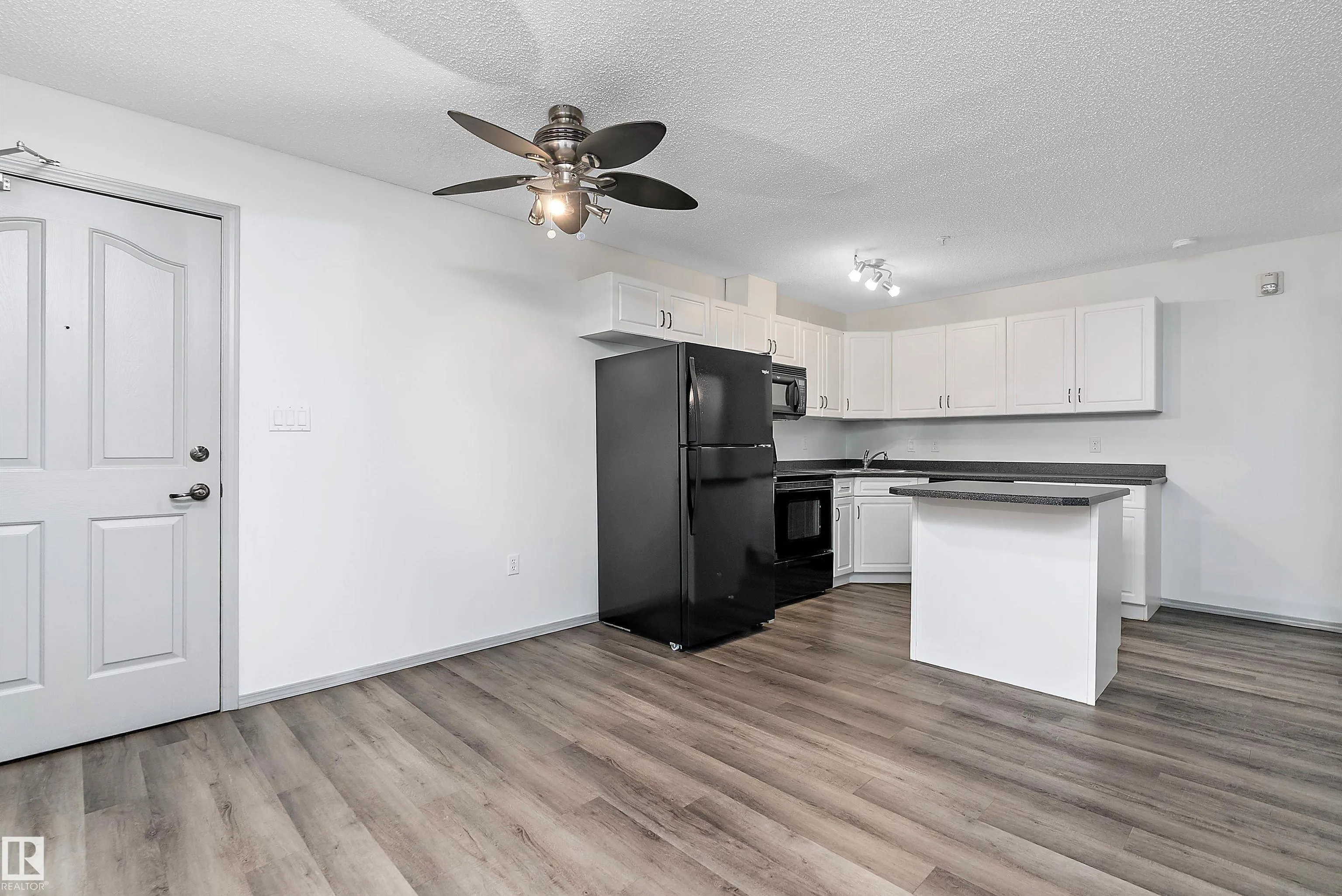279 SUDER GREENS Drive