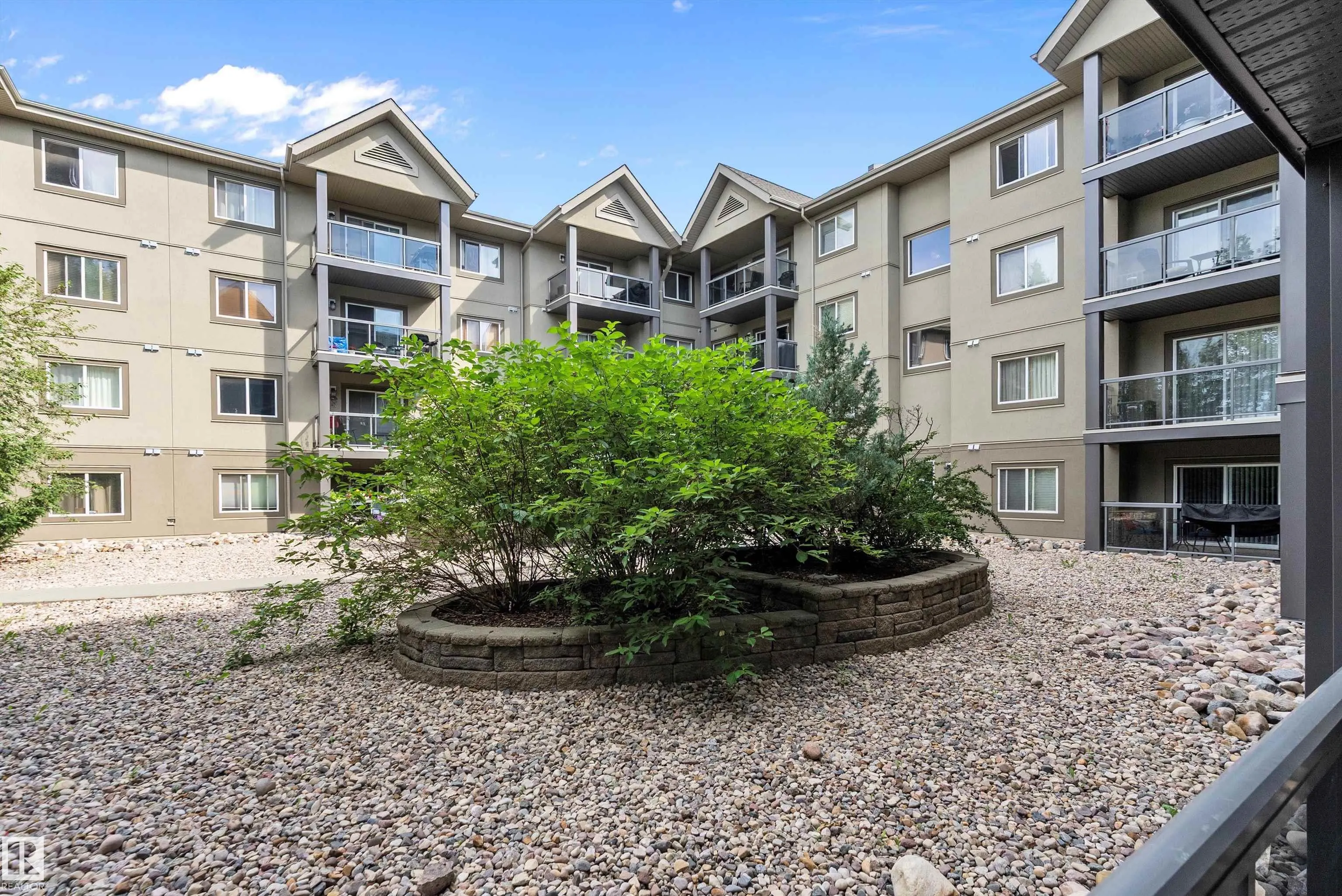 279 SUDER GREENS Drive