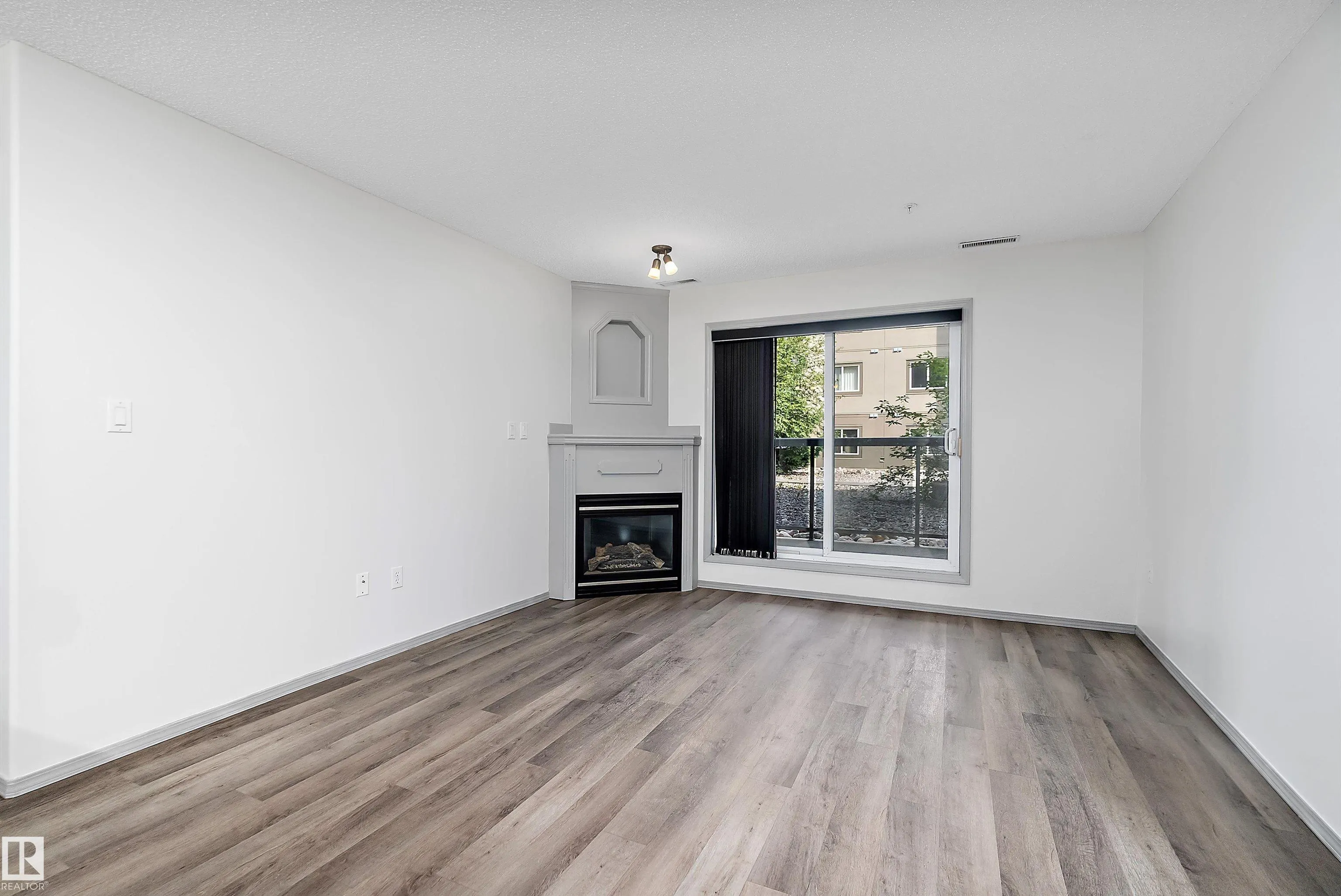 279 SUDER GREENS Drive