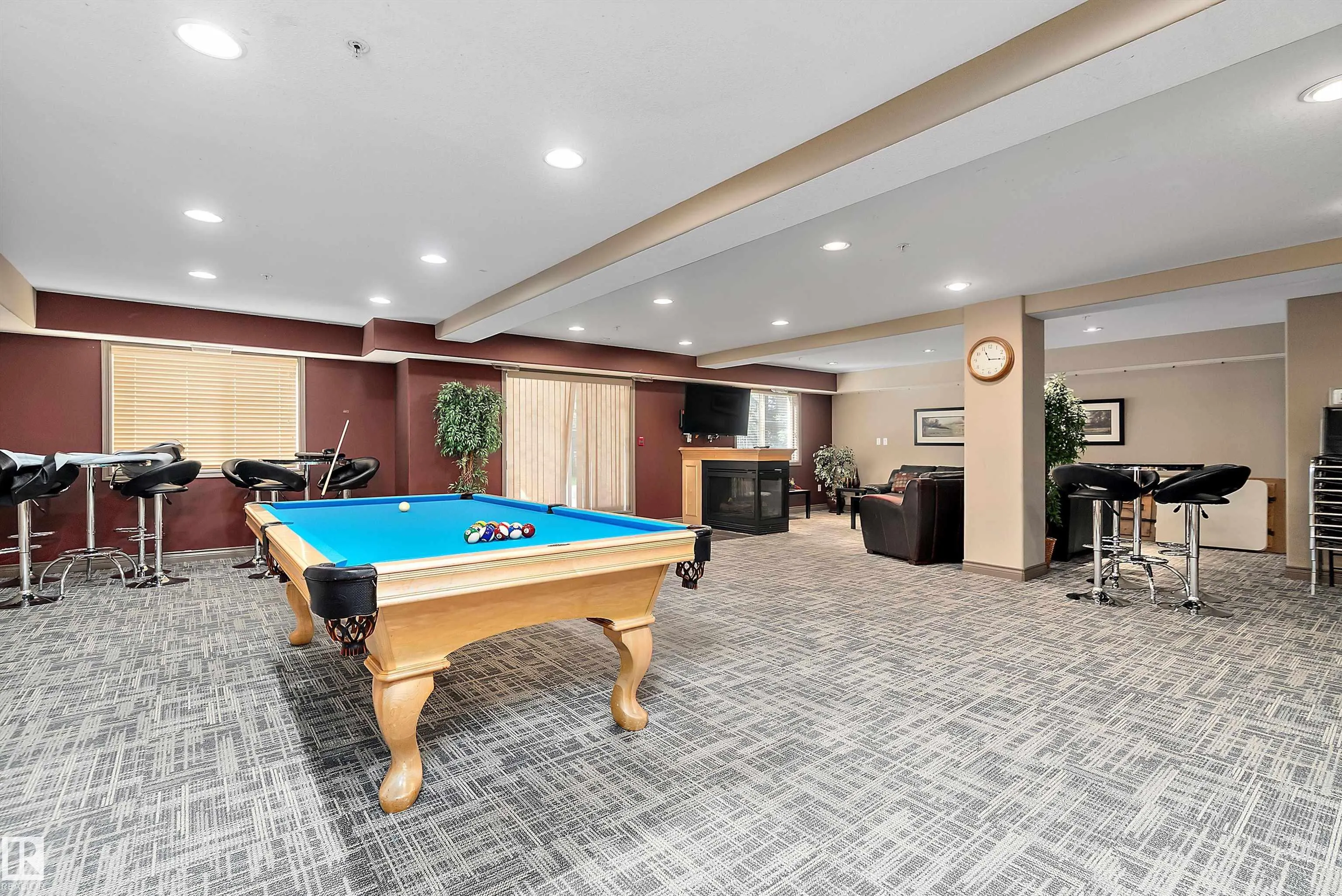 279 SUDER GREENS Drive