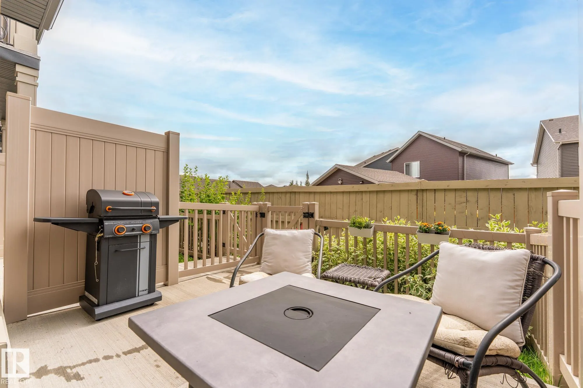 3305 ORCHARDS LINK Link