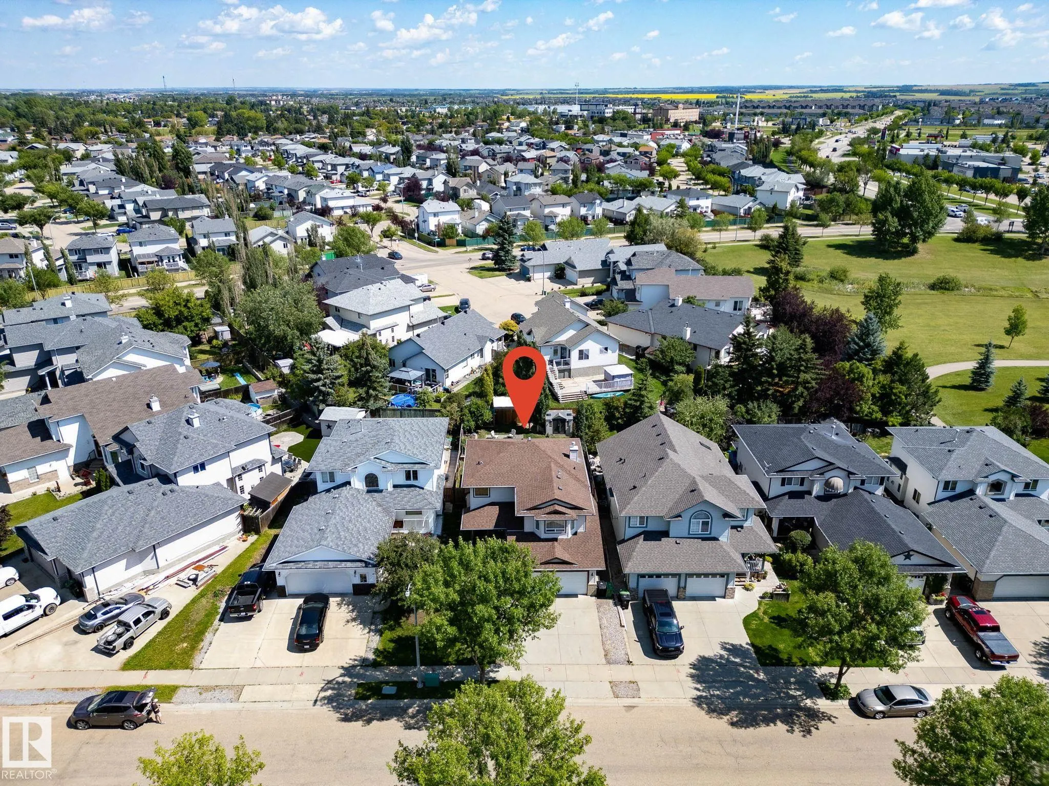 26 WOODBEND Way