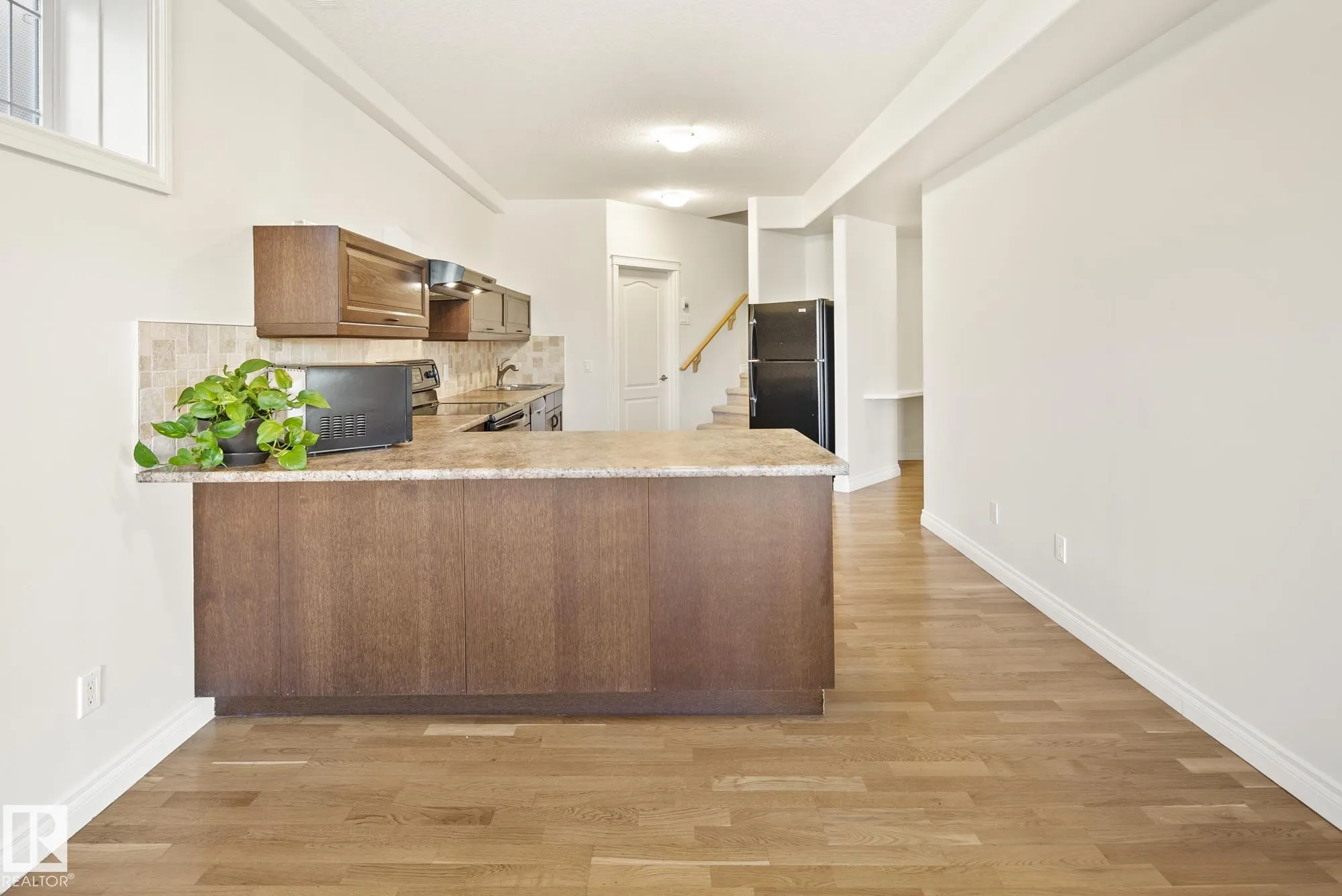 19 Mission Avenue