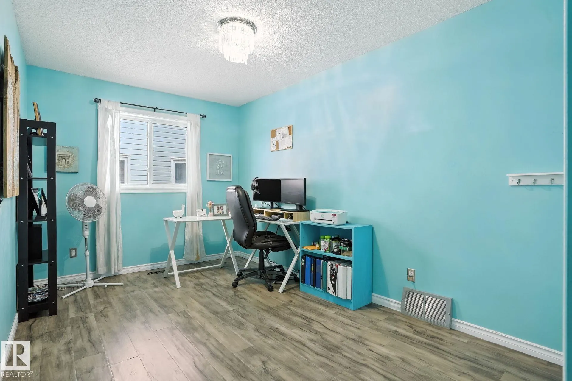 1031 JAMES Crescent