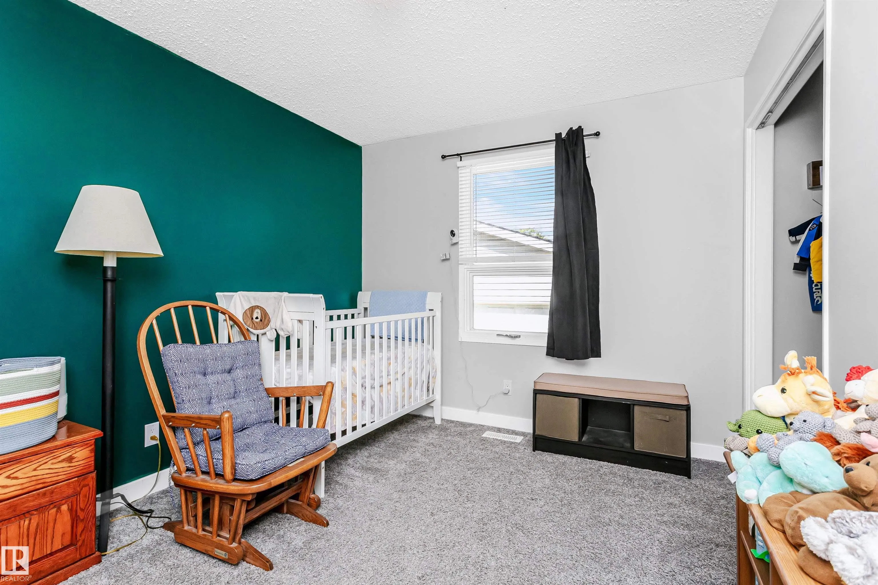 20 ASH Crescent