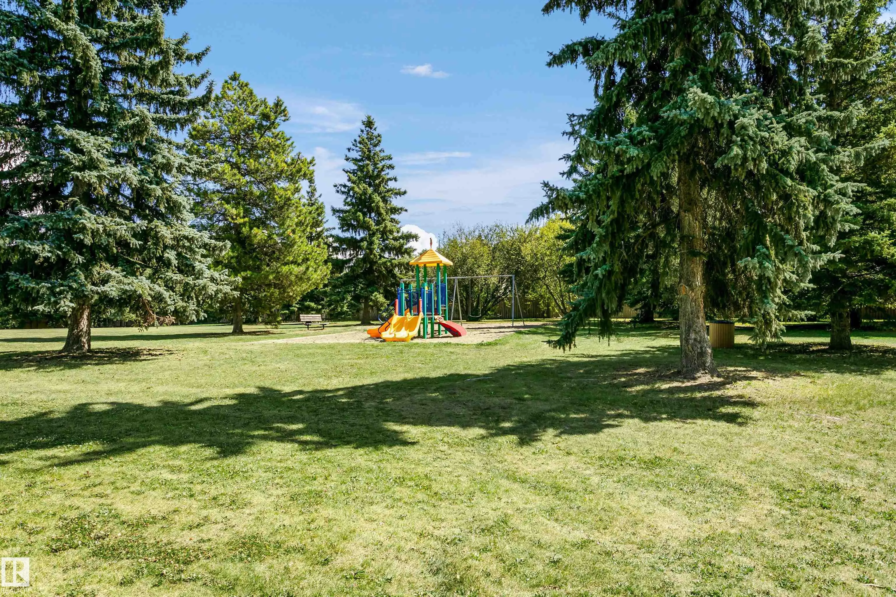 20 ASH Crescent