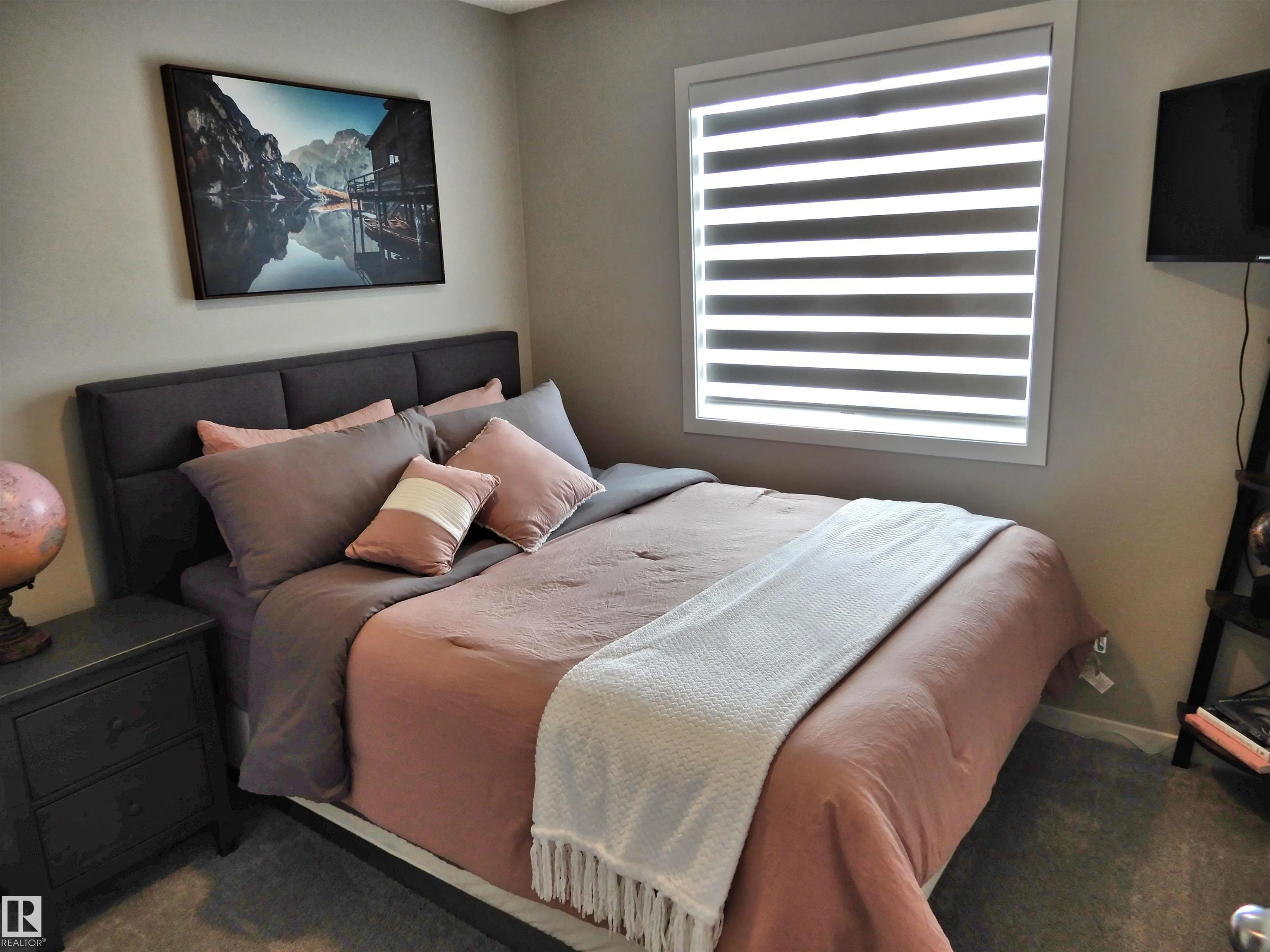 49 TILIA Place