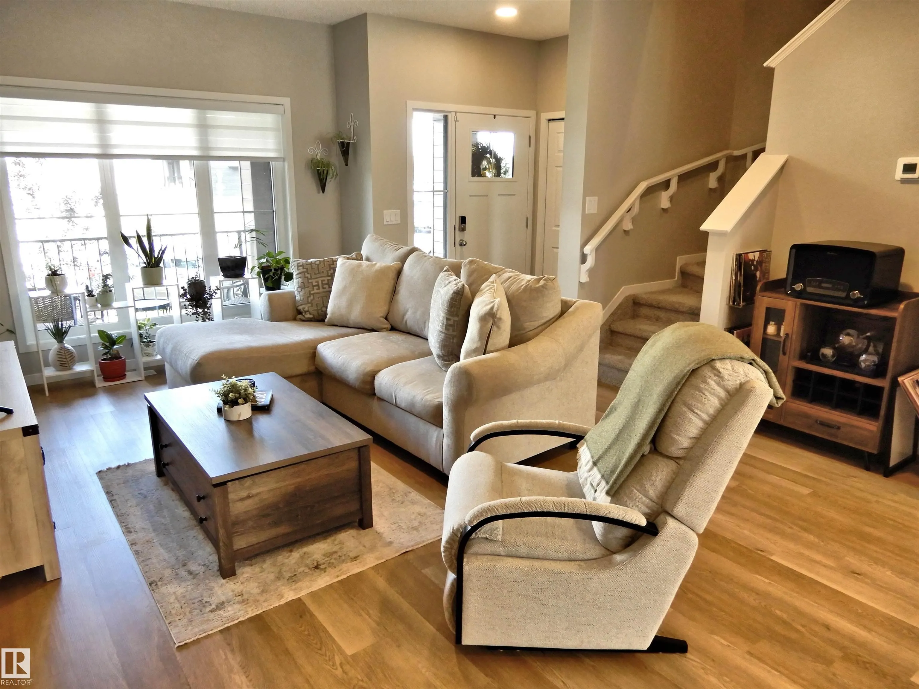 49 TILIA Place