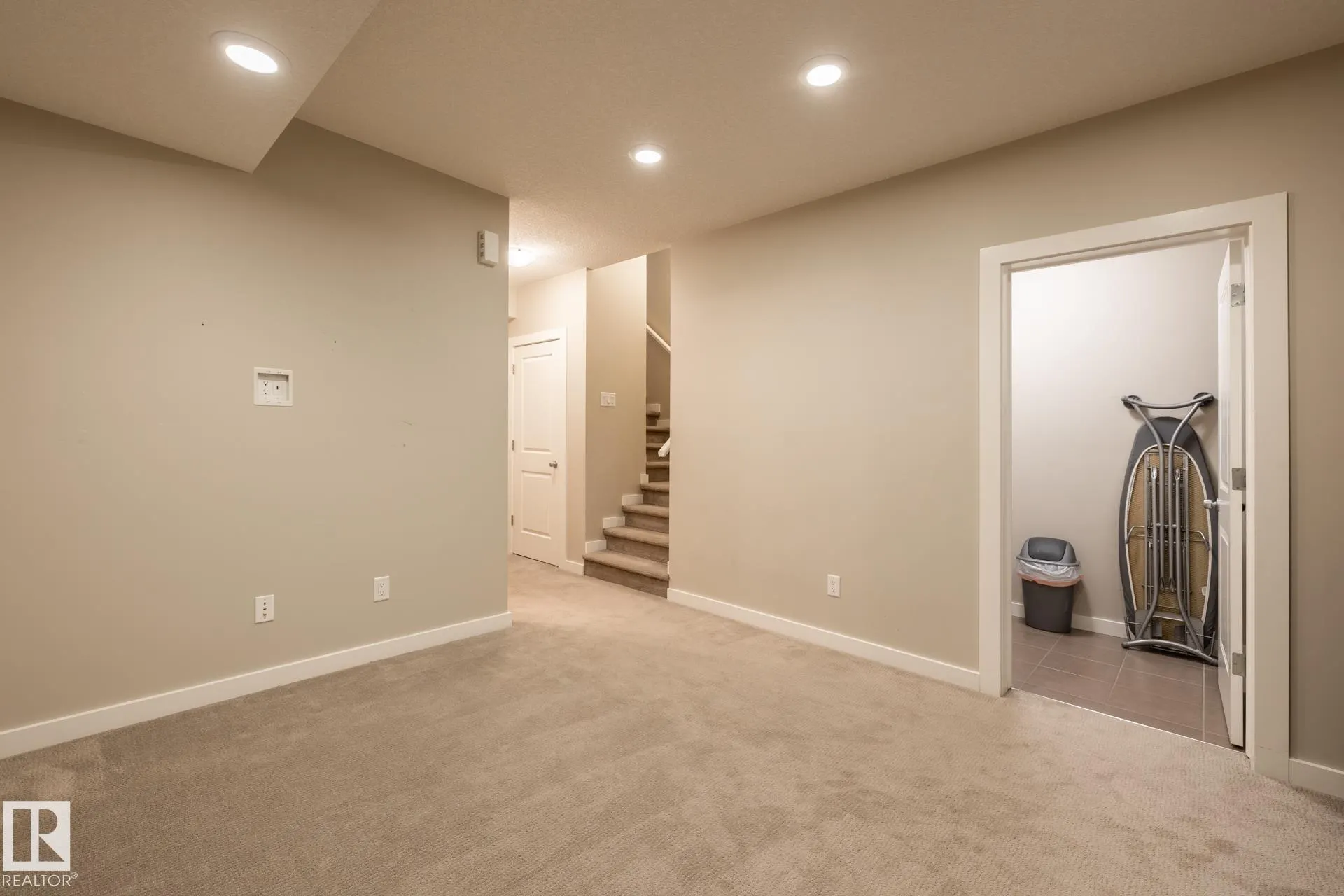 7403 COLONEL MEWBURN Road